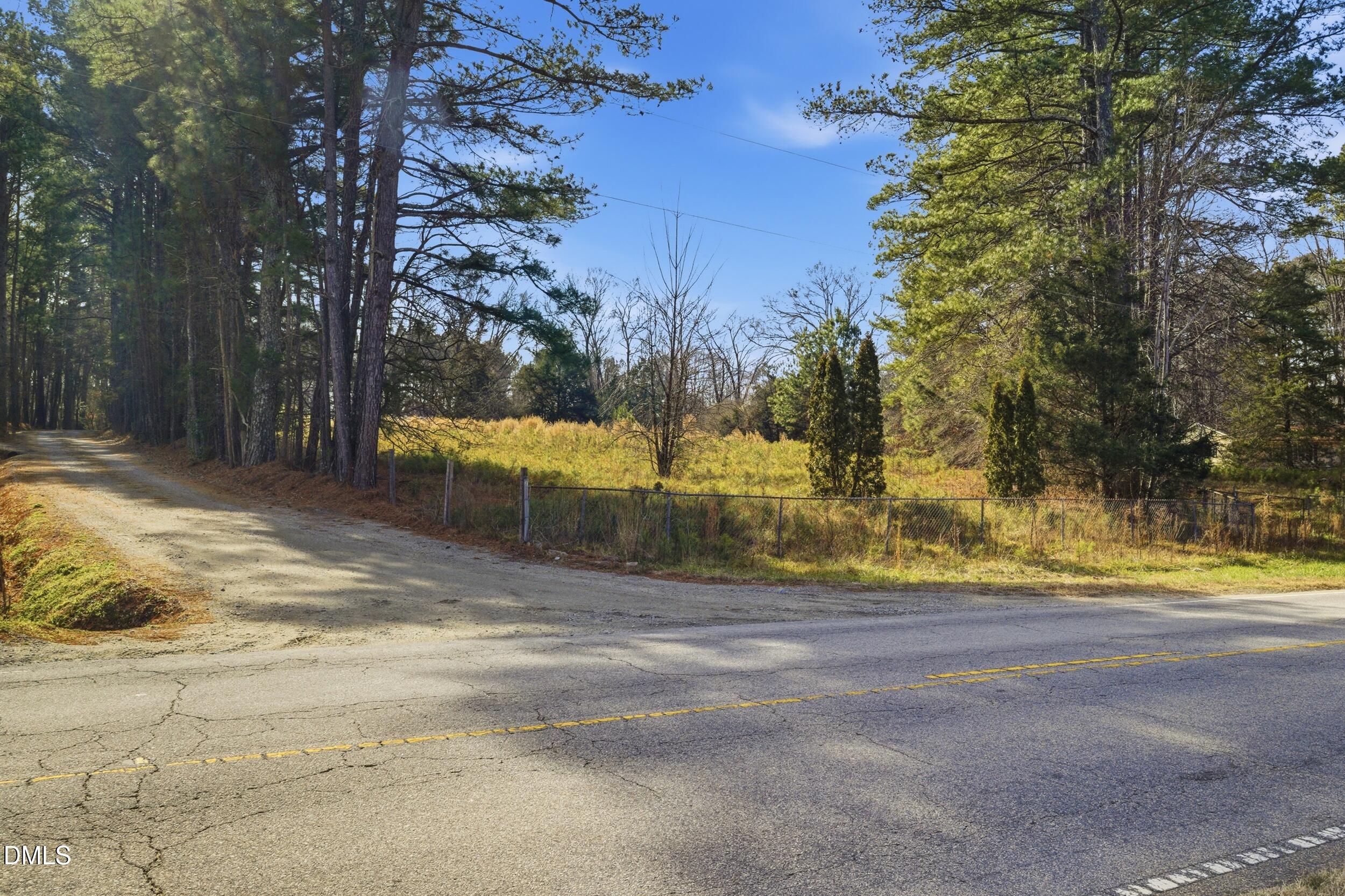 2805 Banks Road Property Photo 11