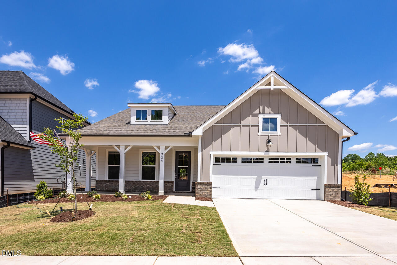 704 Dragonfly Pond Way Property Photo 1