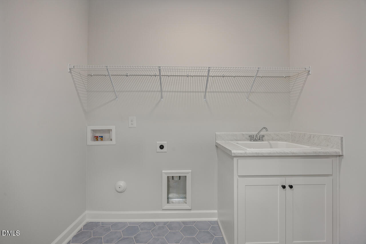 704 Dragonfly Pond Way Property Photo 17