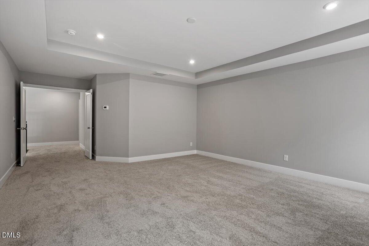 124 Ogden Circle Property Photo 37