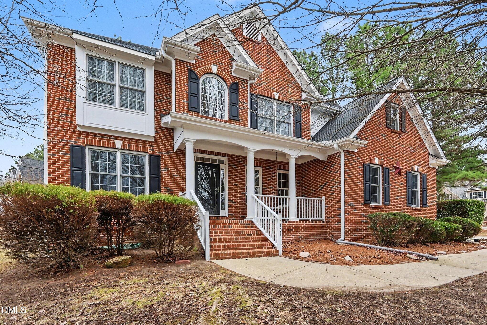6101 Tiffield Way Property Photo 1
