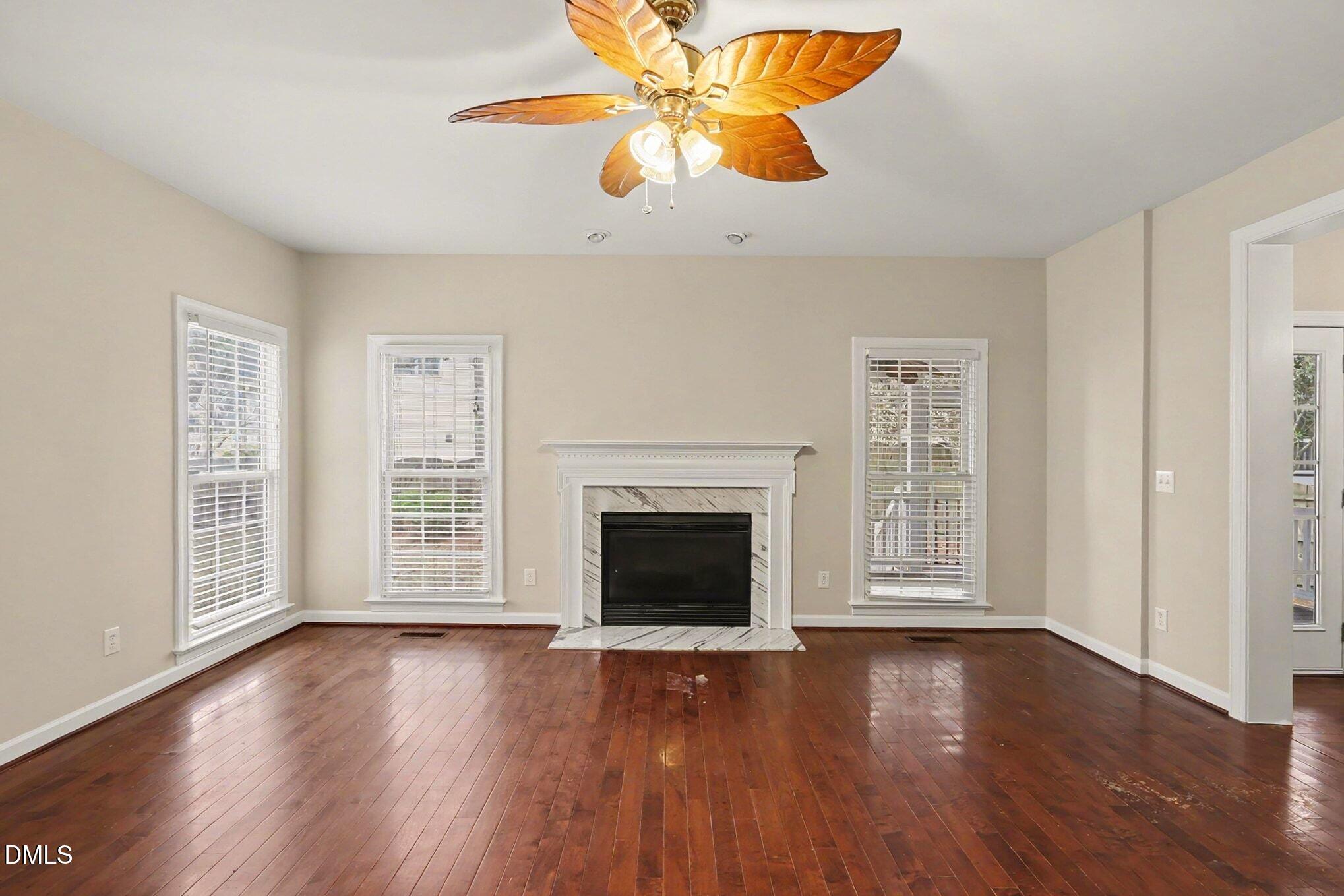 6101 Tiffield Way Property Photo 10