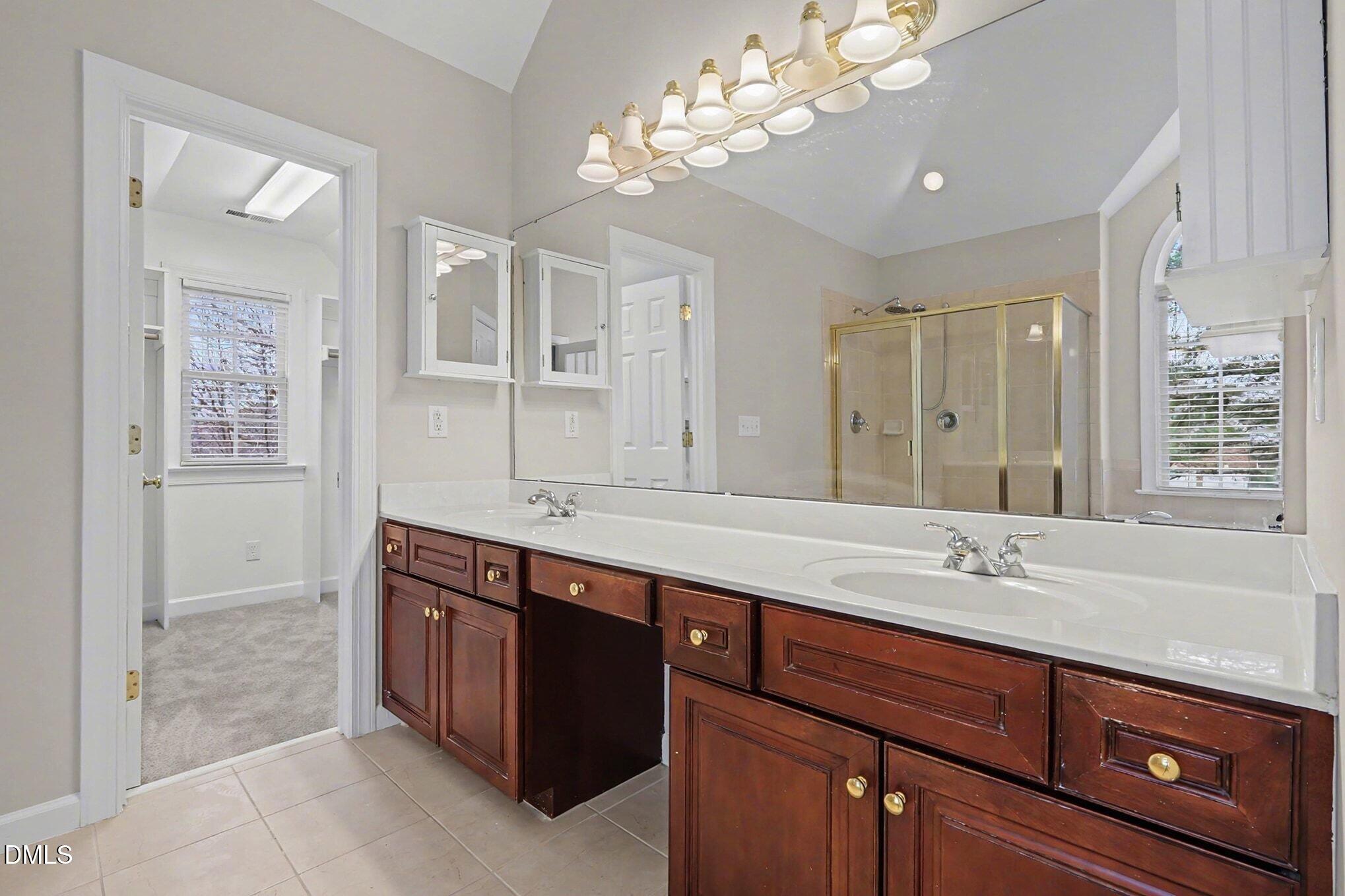 6101 Tiffield Way Property Photo 20