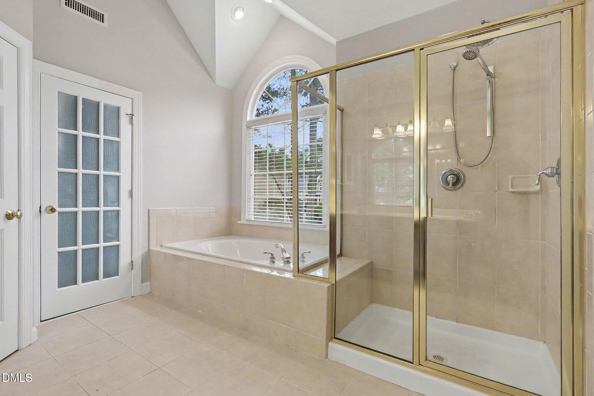 6101 Tiffield Way Property Photo 21