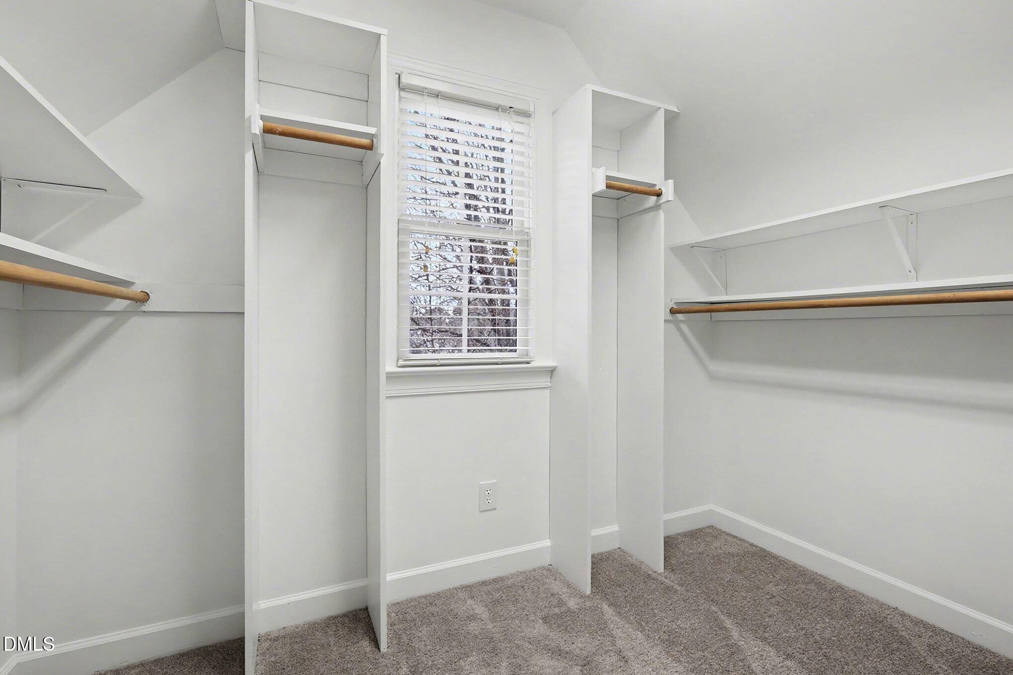 6101 Tiffield Way Property Photo 30