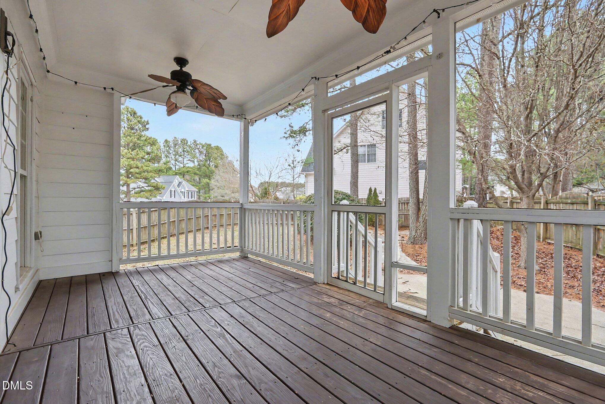 6101 Tiffield Way Property Photo 31
