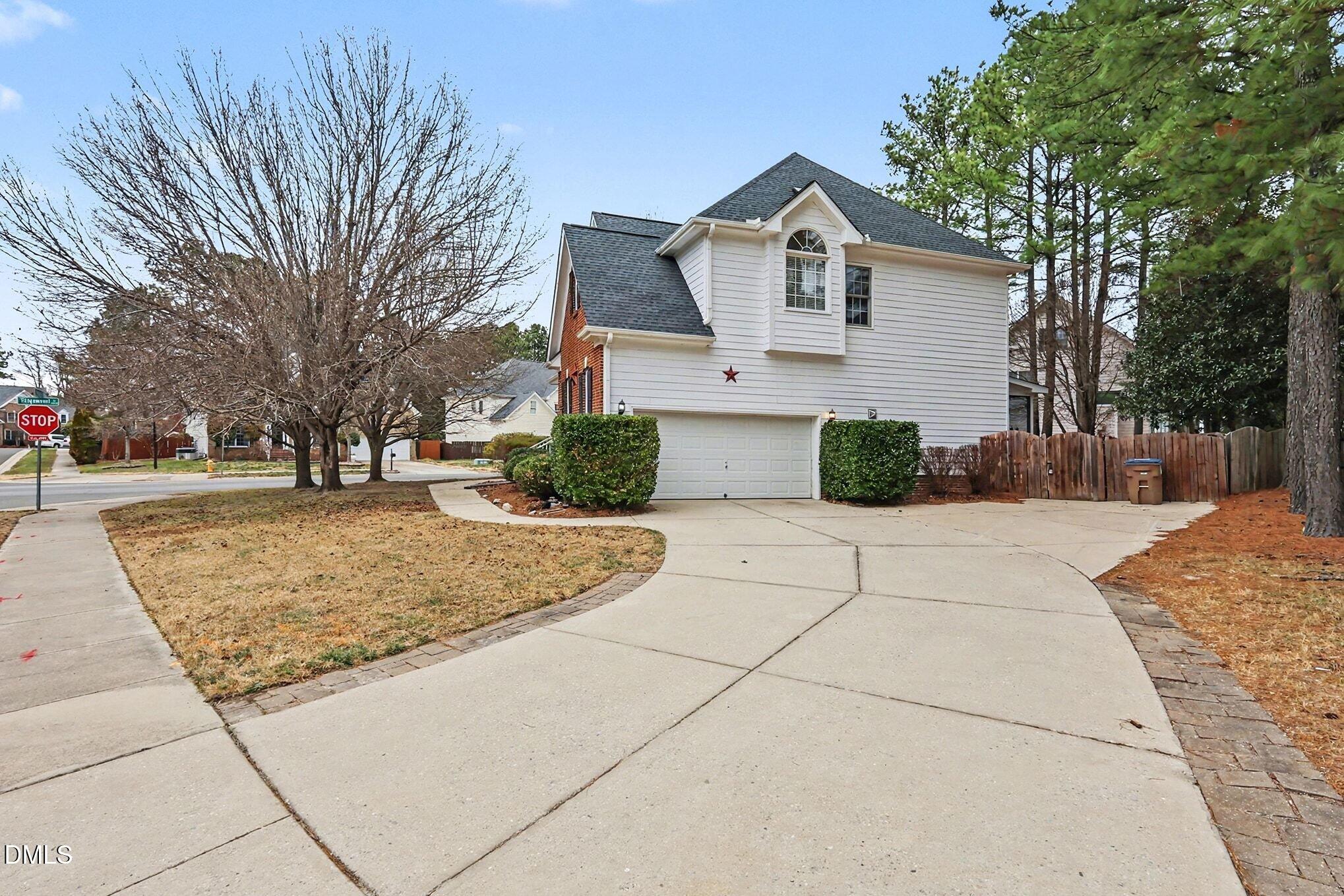 6101 Tiffield Way Property Photo 33