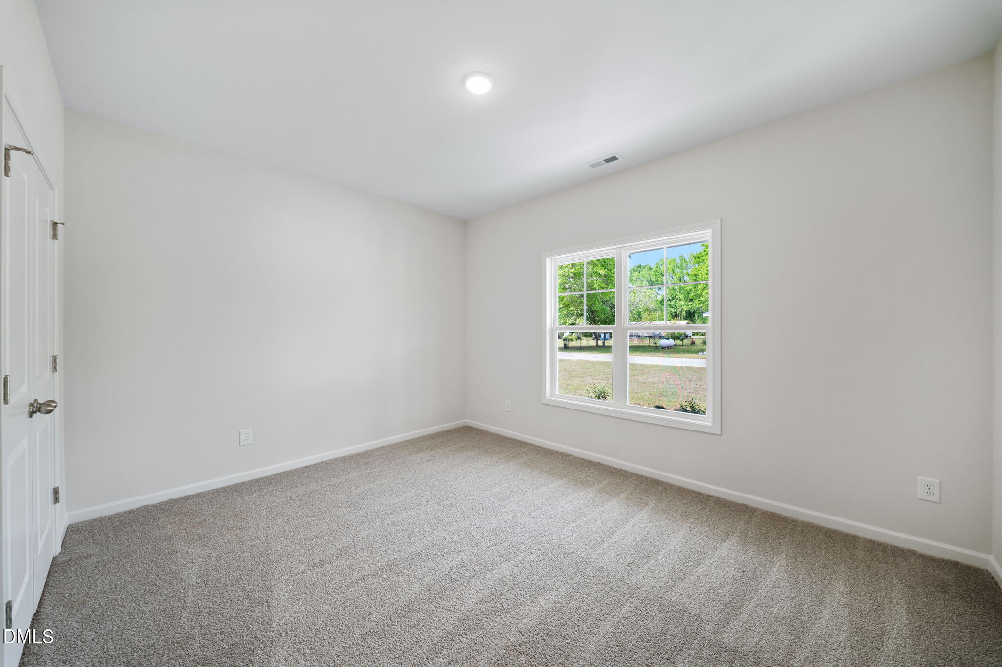 4052 Lofton Street Property Photo 11