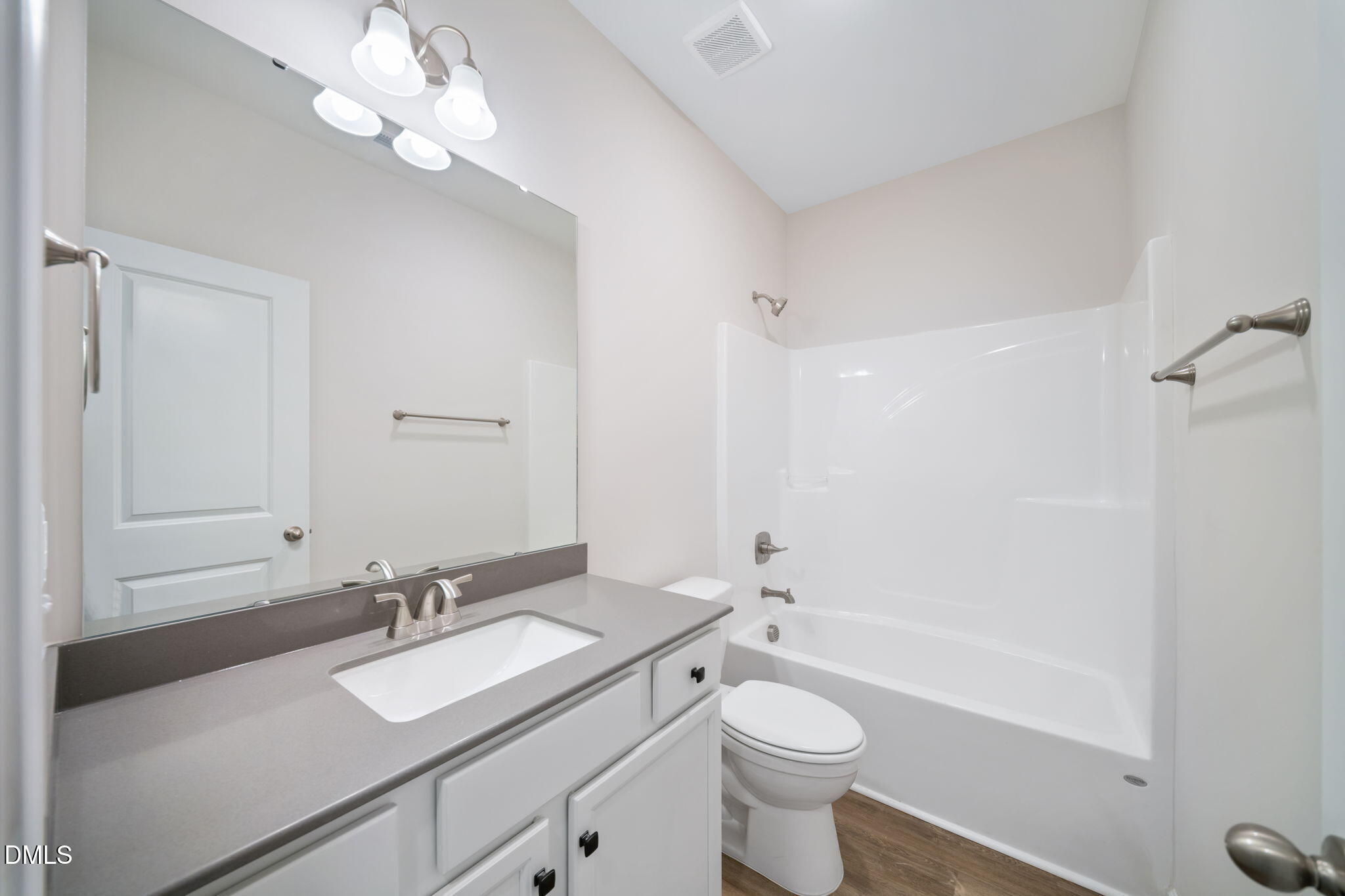 4052 Lofton Street Property Photo 14