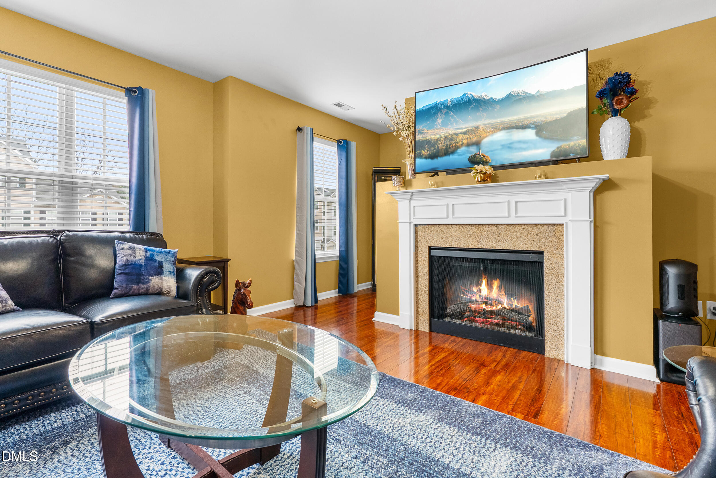 8840 Thornton Town Place Property Photo 2