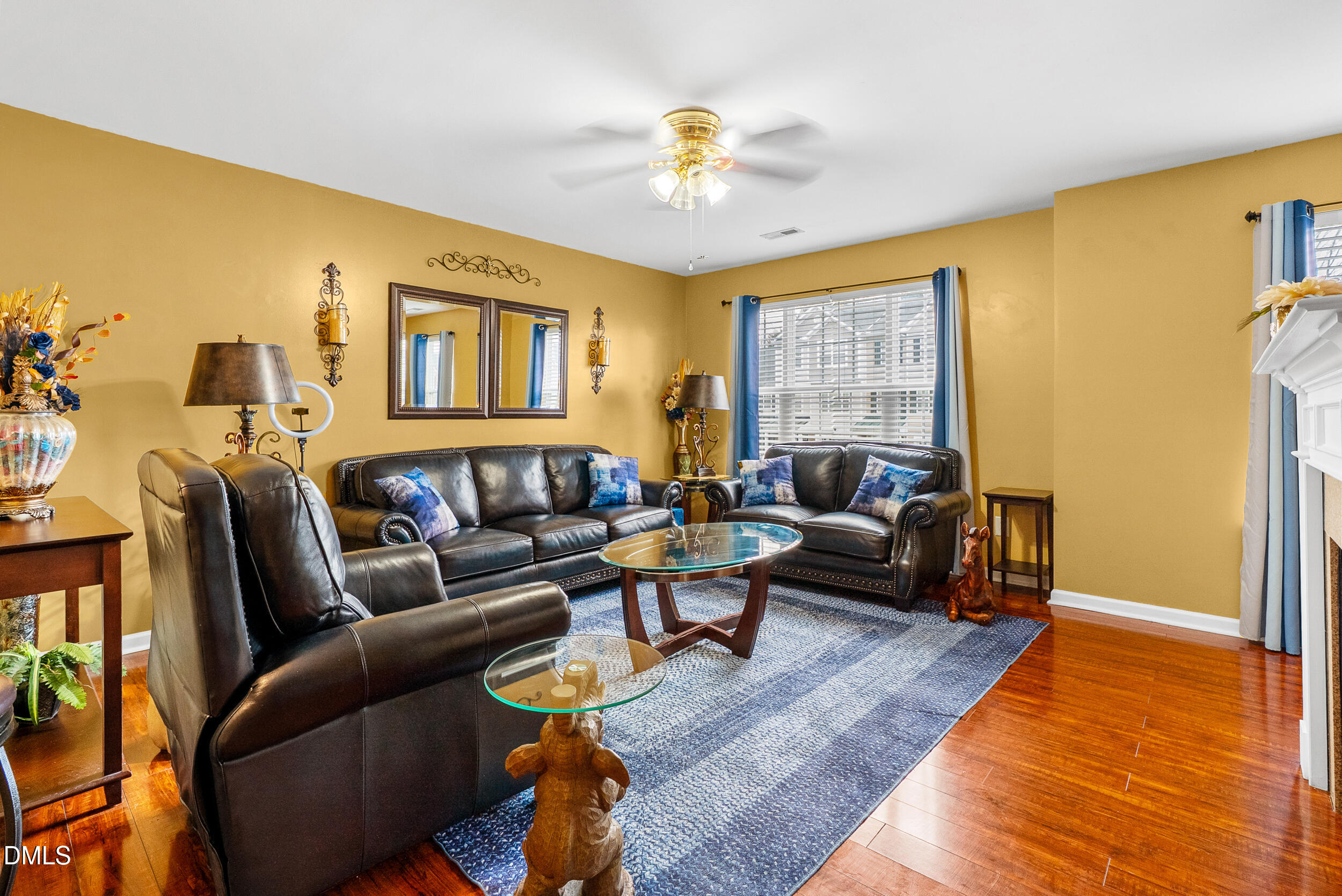 8840 Thornton Town Place Property Photo 5