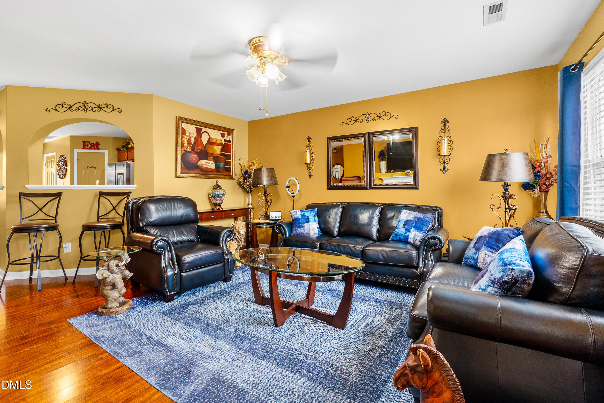 8840 Thornton Town Place Property Photo 6
