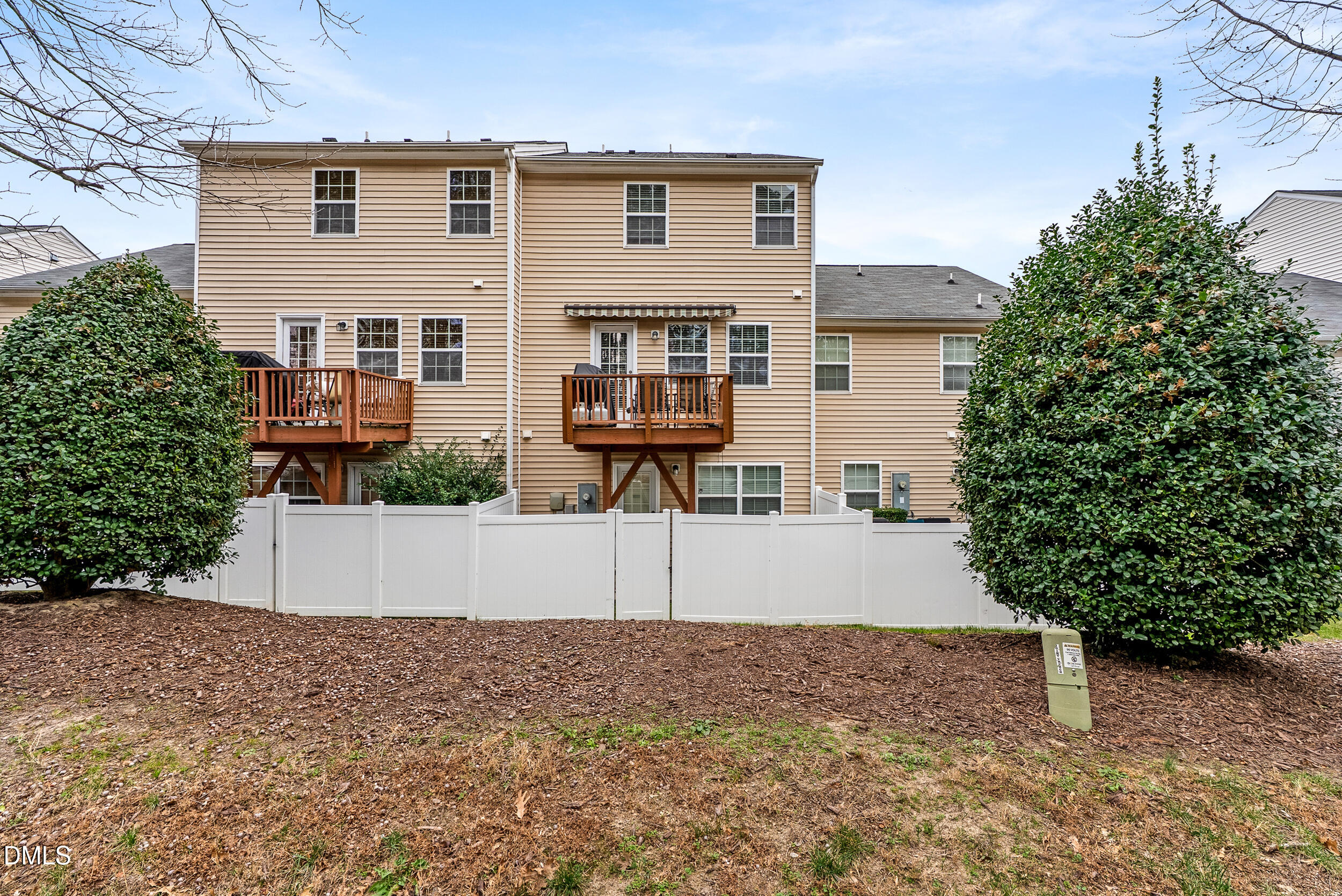 8840 Thornton Town Place Property Photo 20