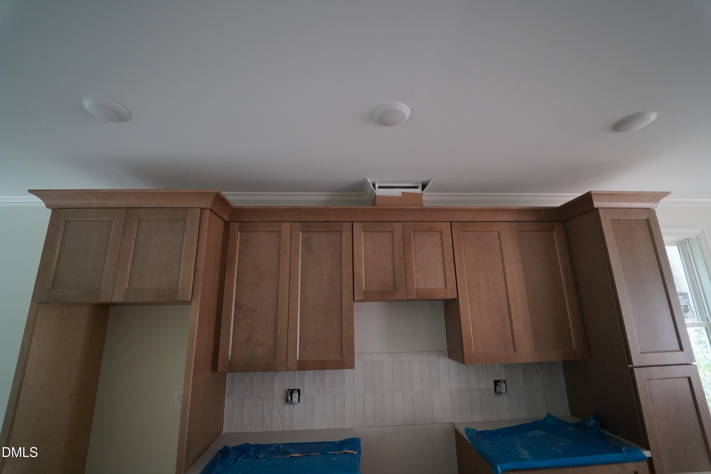 209 W Franklin Street Property Photo 13