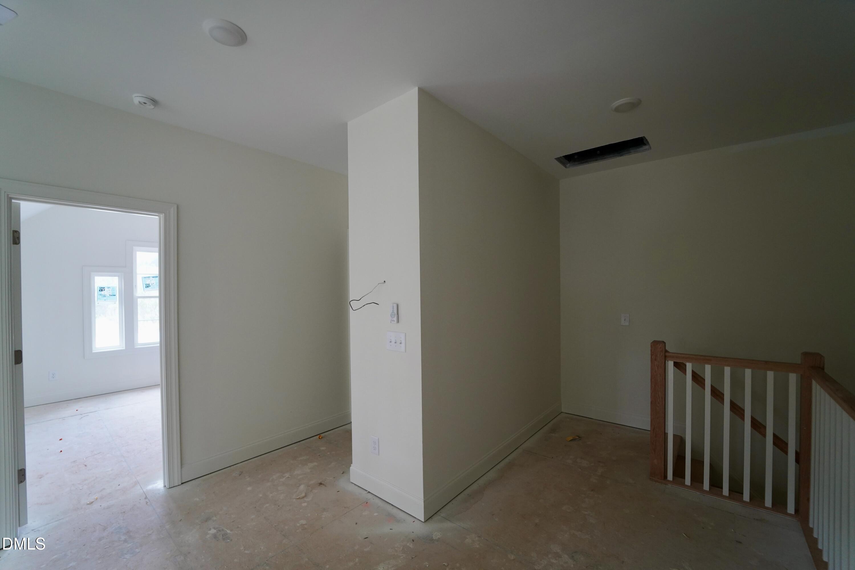 209 W Franklin Street Property Photo 15