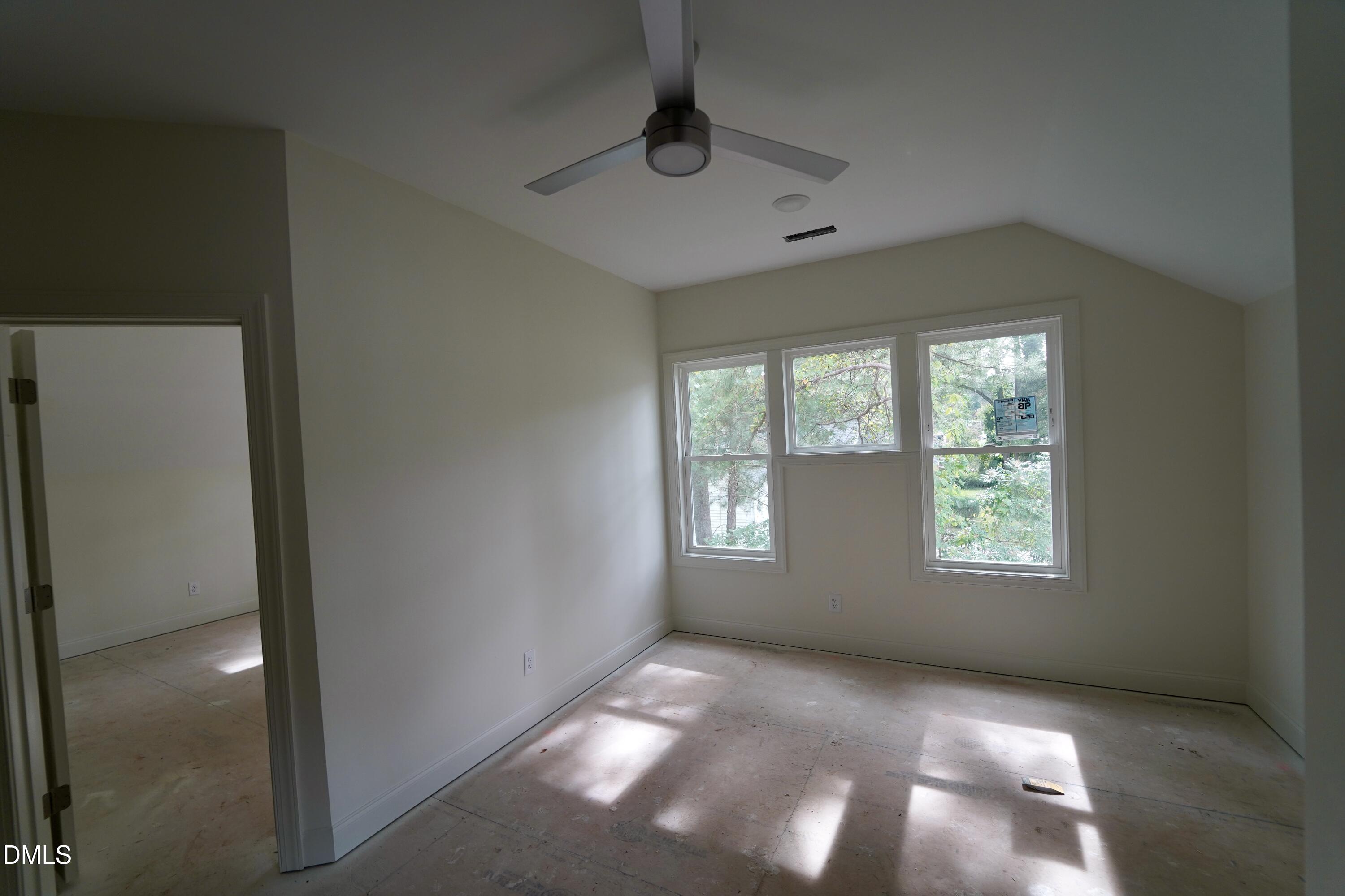 209 W Franklin Street Property Photo 22