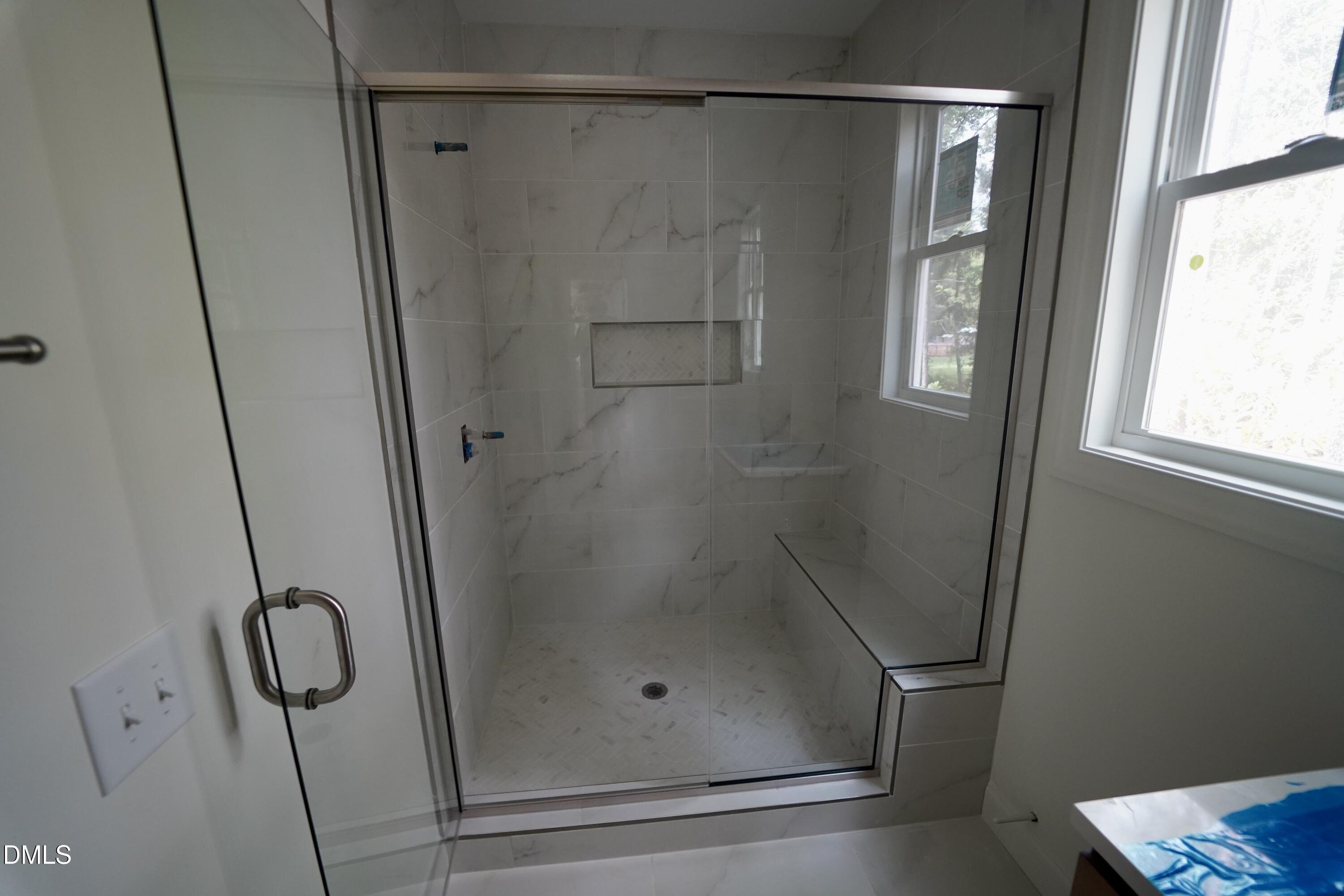 209 W Franklin Street Property Photo 27