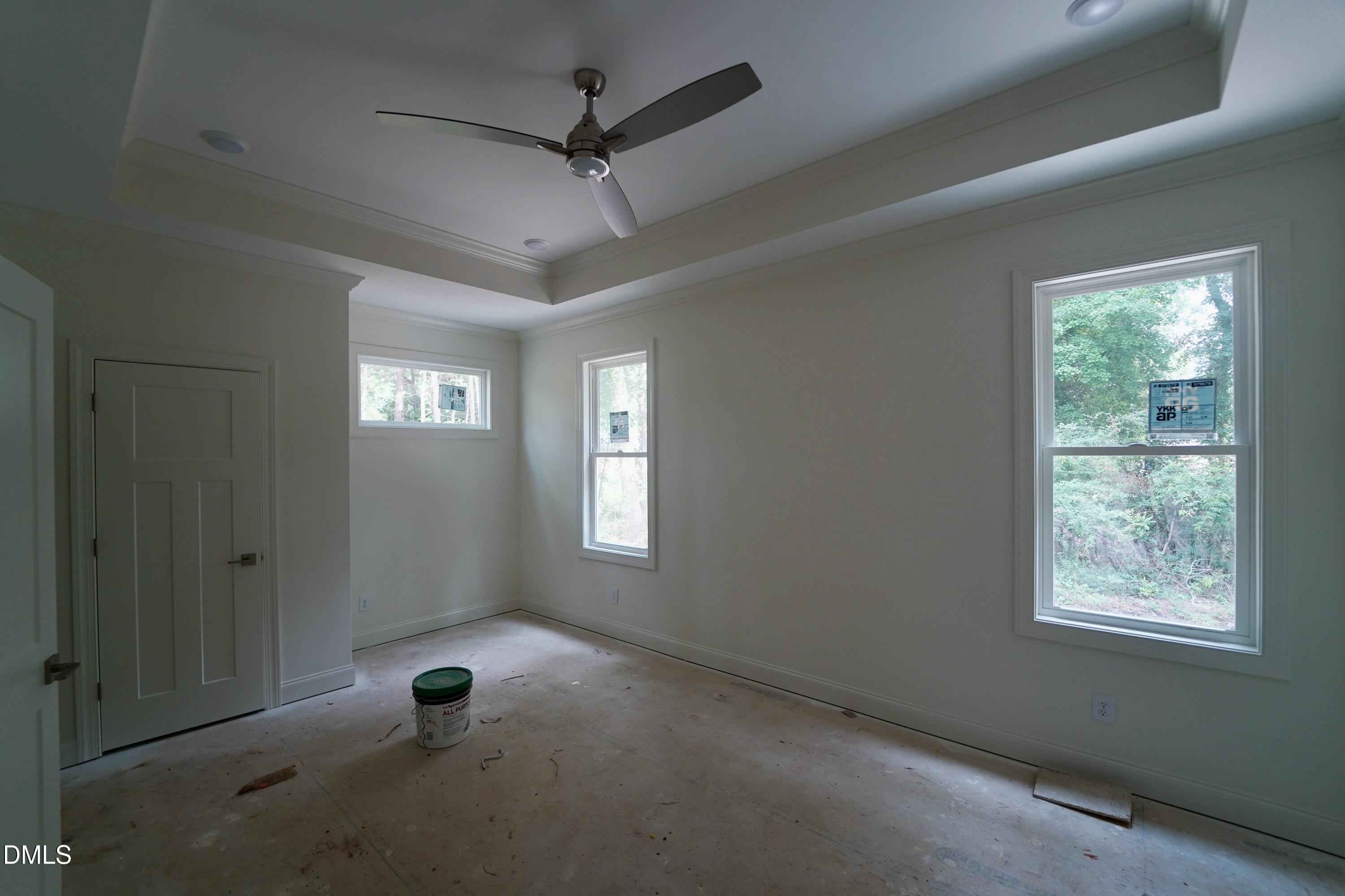 209 W Franklin Street Property Photo 28