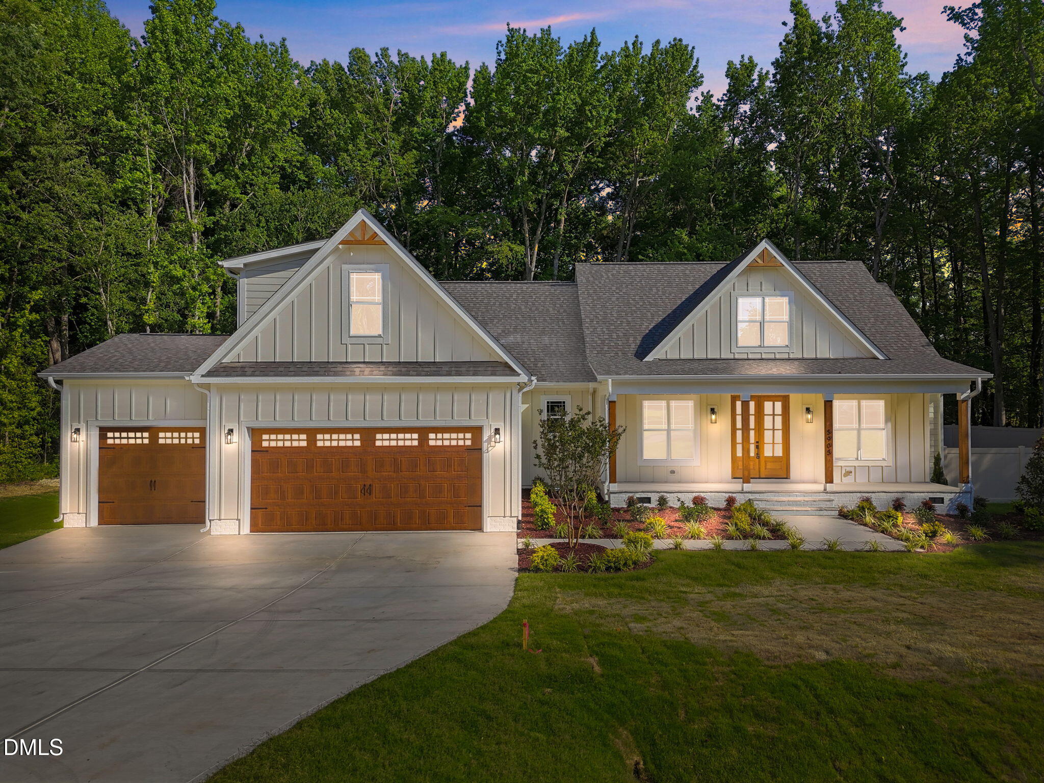 5905 Tranquil Cove Property Photo 1