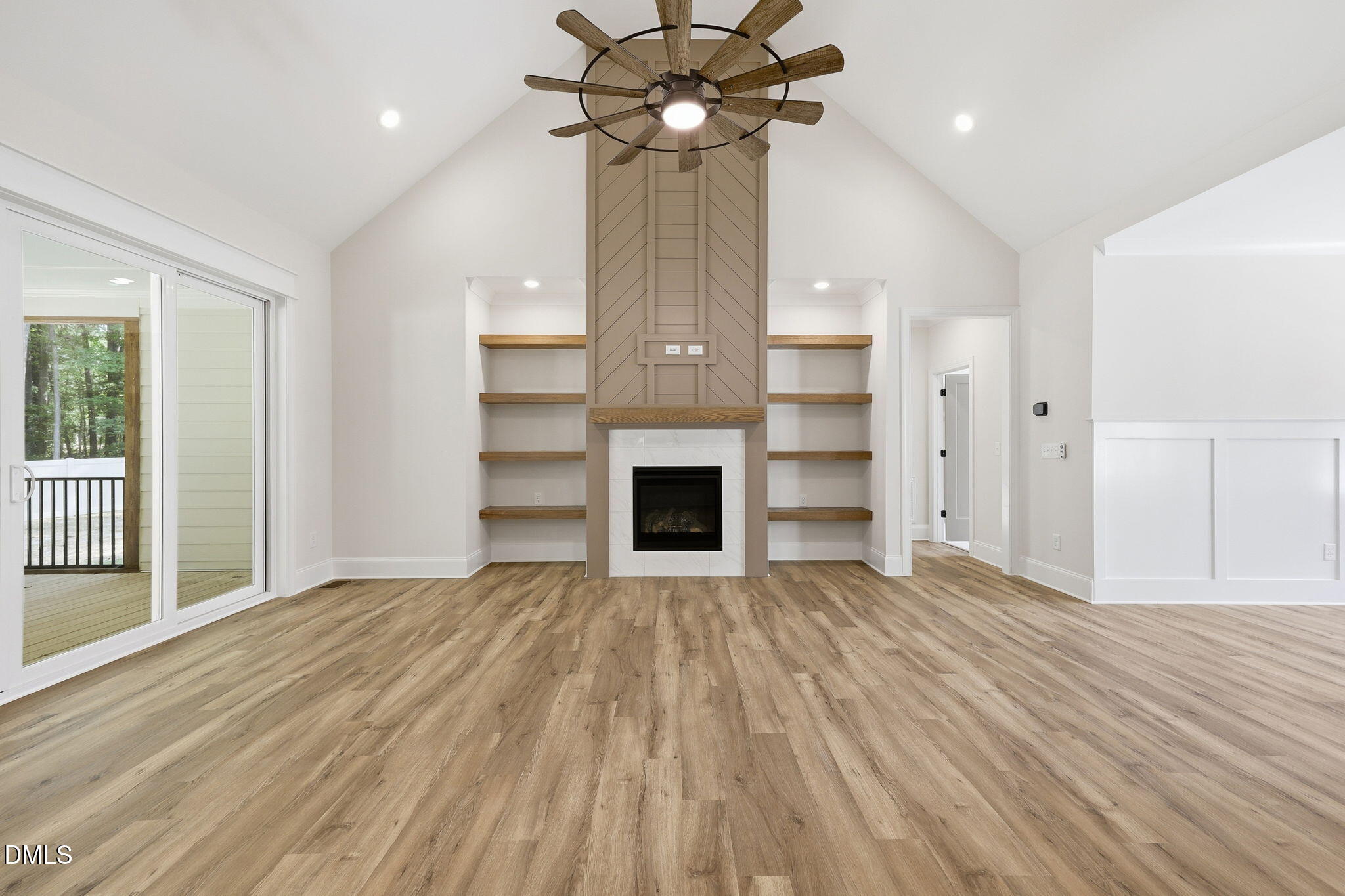 5905 Tranquil Cove Property Photo 12