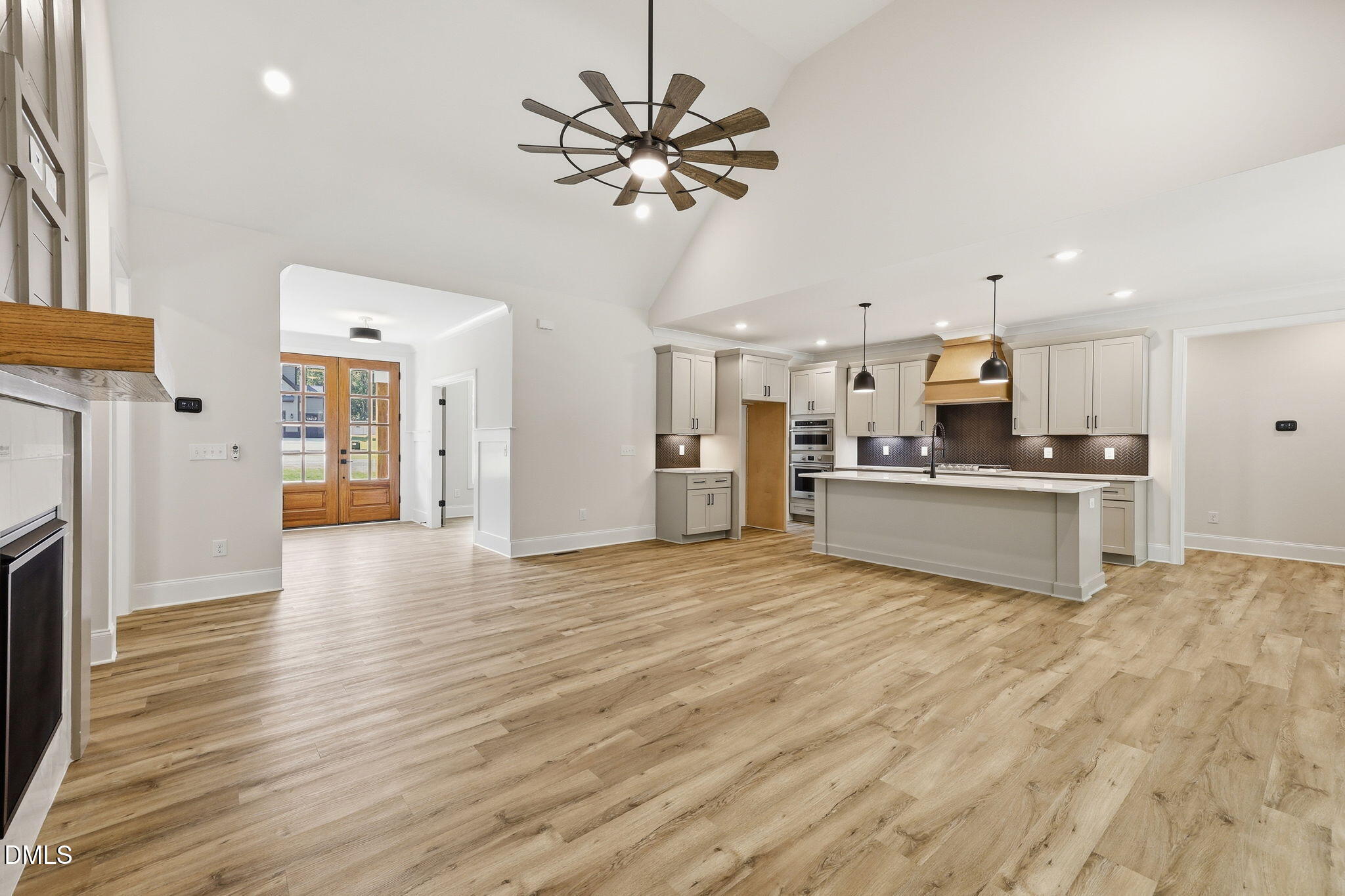 5905 Tranquil Cove Property Photo 14