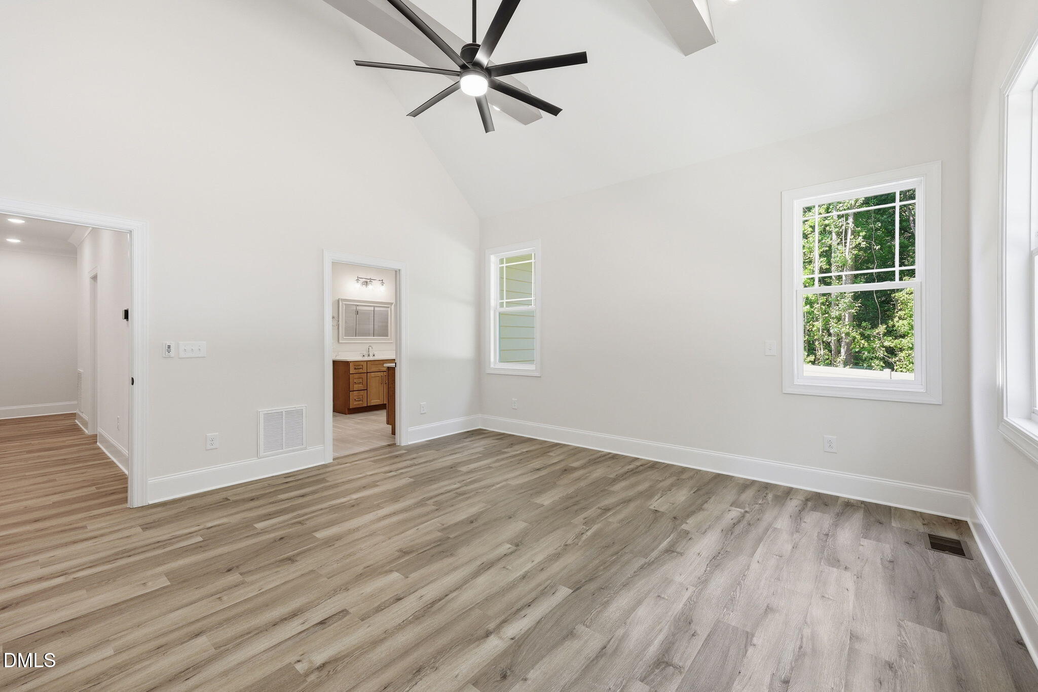 5905 Tranquil Cove Property Photo 16