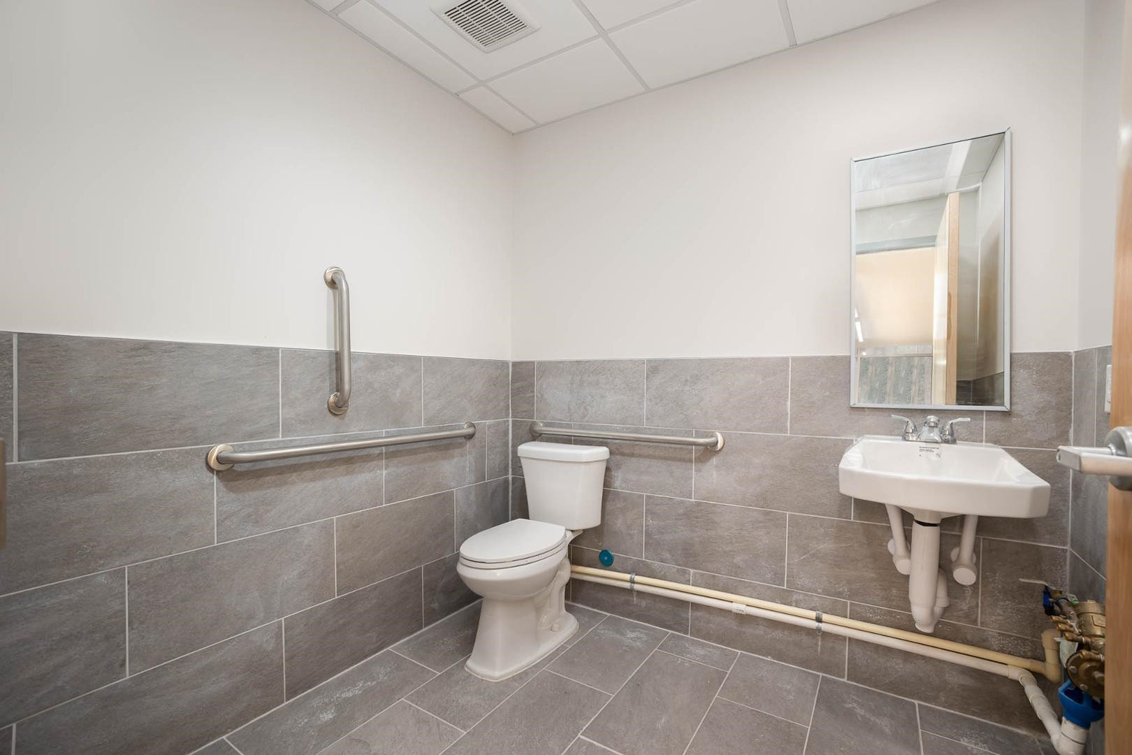 5621 Departure Drive 101 Property Photo 3