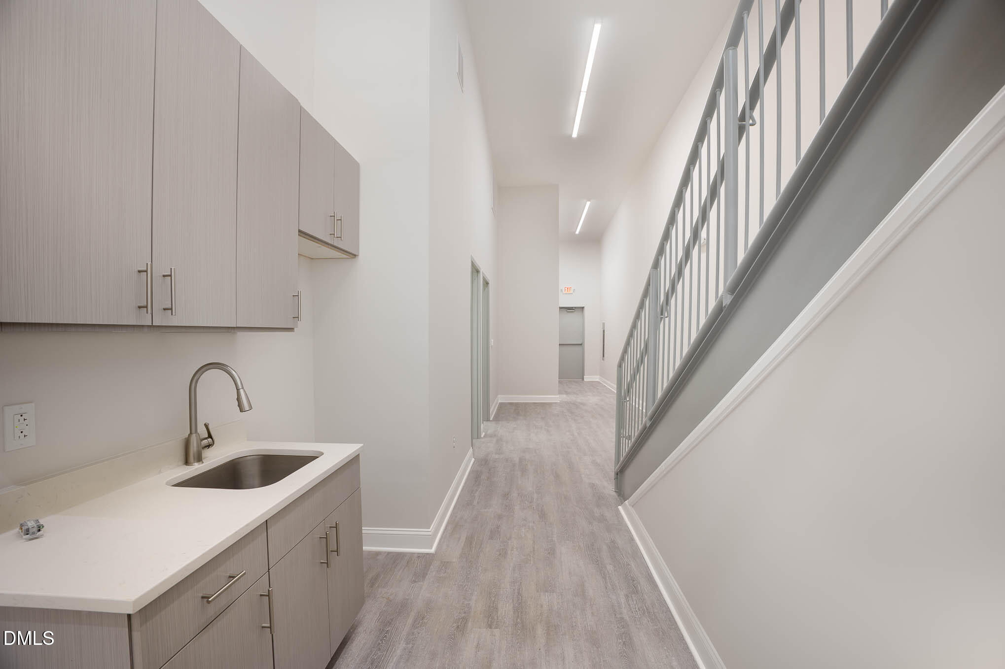 5621 Departure Drive 101 Property Photo 8