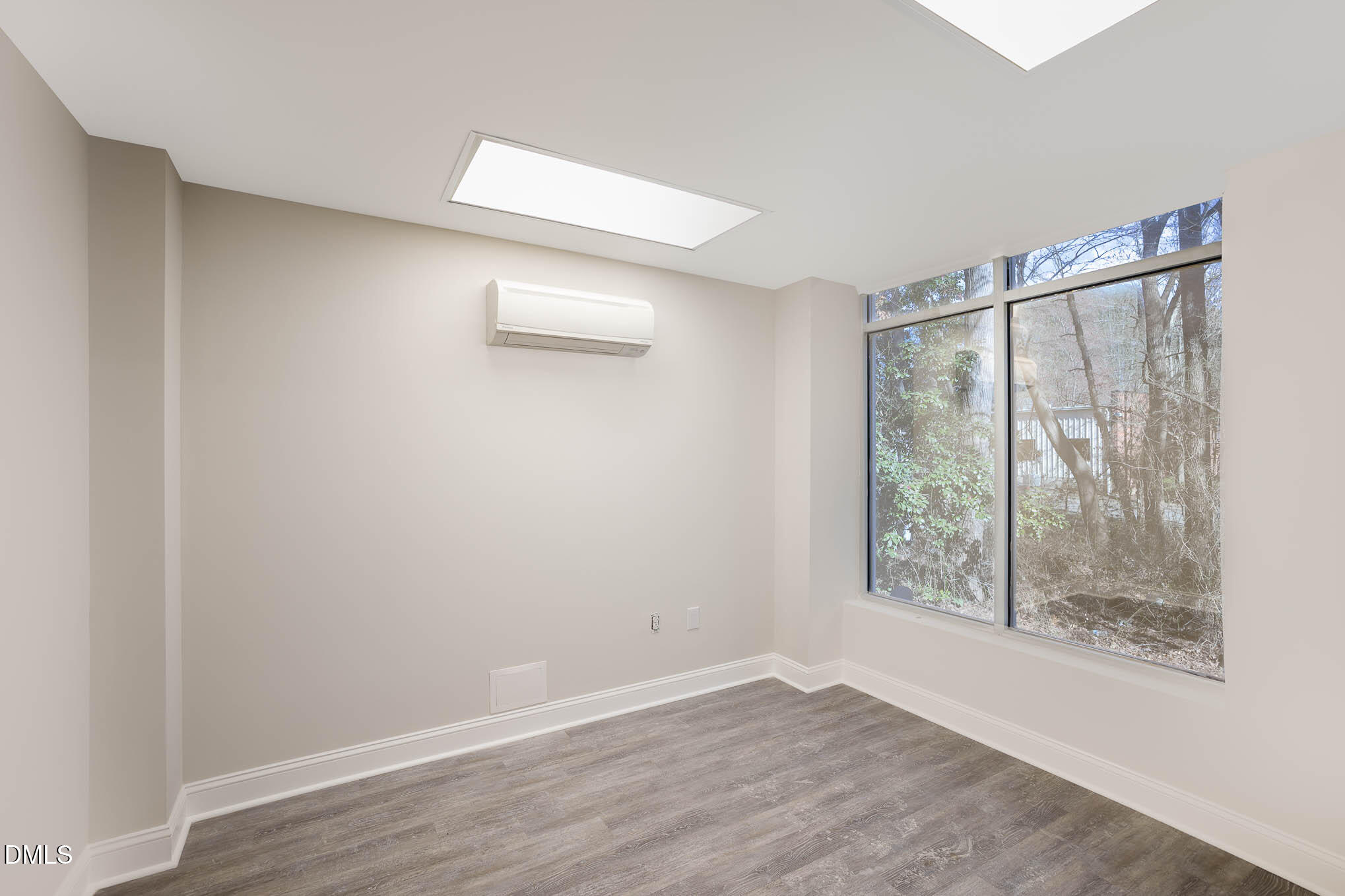 5621 Departure Drive 101 Property Photo 12