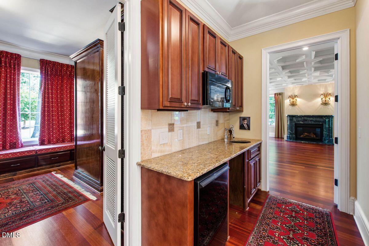 302 Annandale Drive Property Photo 29