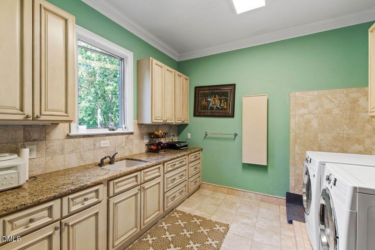 302 Annandale Drive Property Photo 76