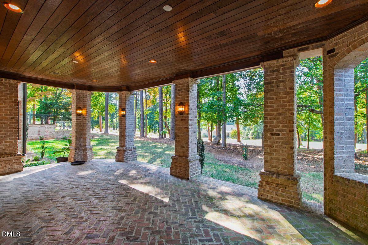 302 Annandale Drive Property Photo 88