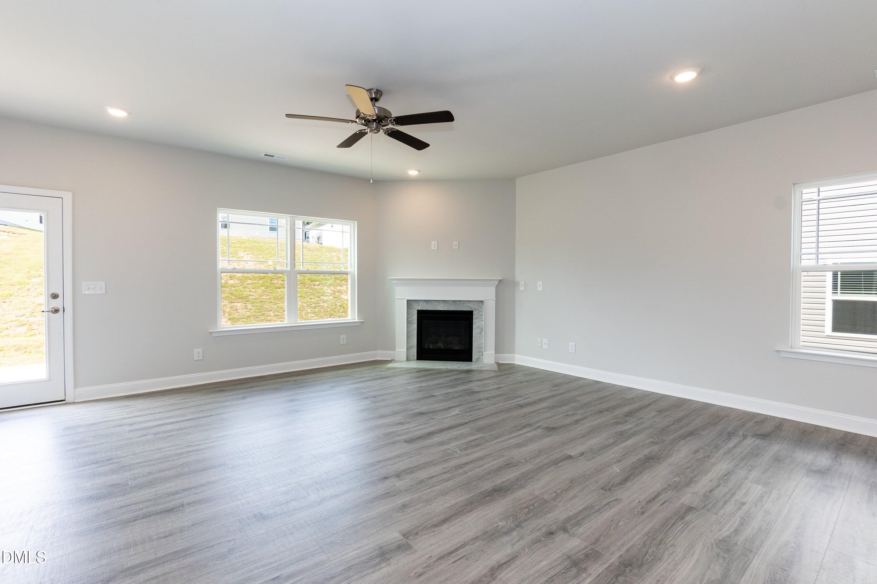 526 Middleton Court Property Photo 20
