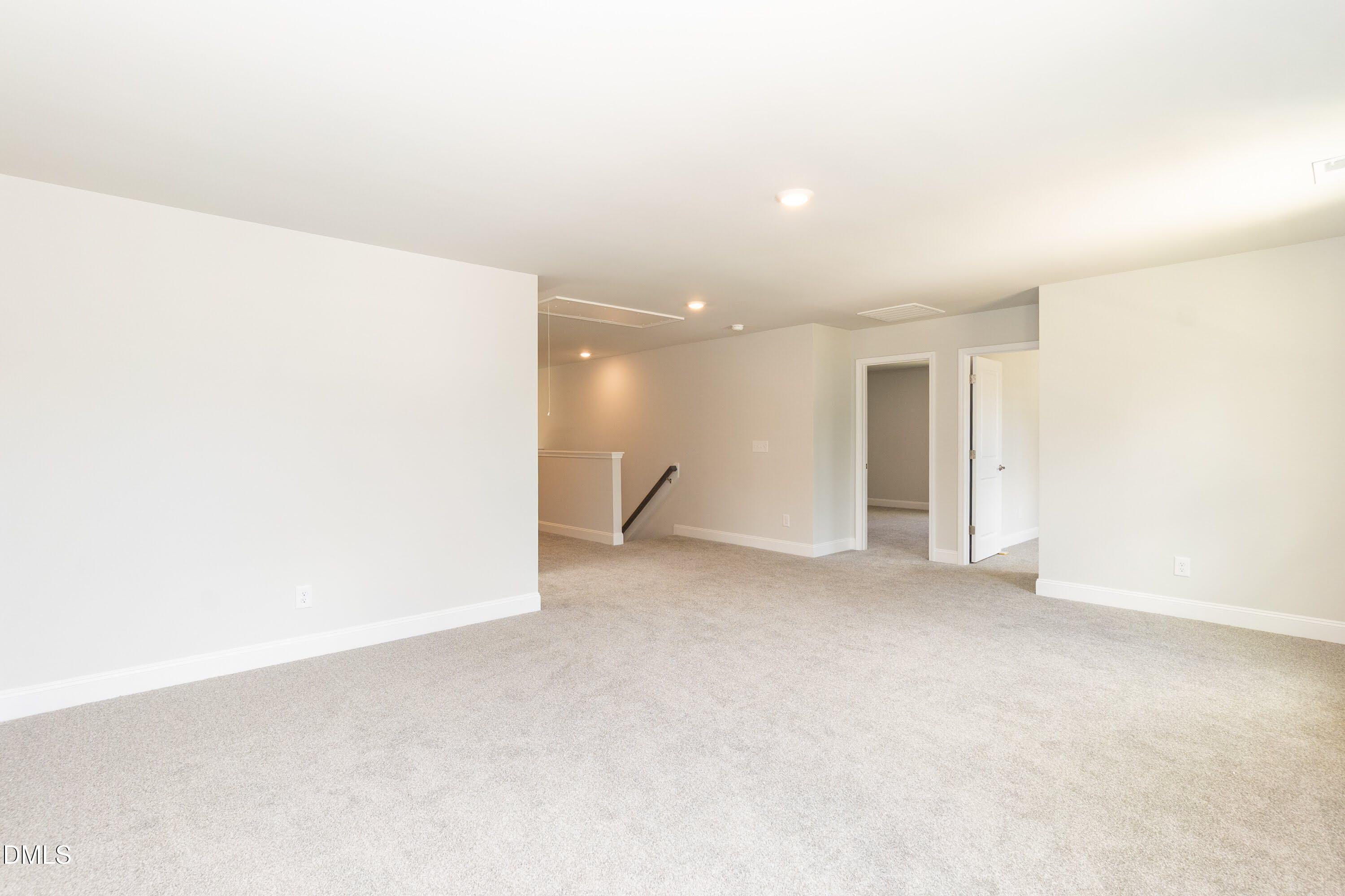 526 Middleton Court Property Photo 35