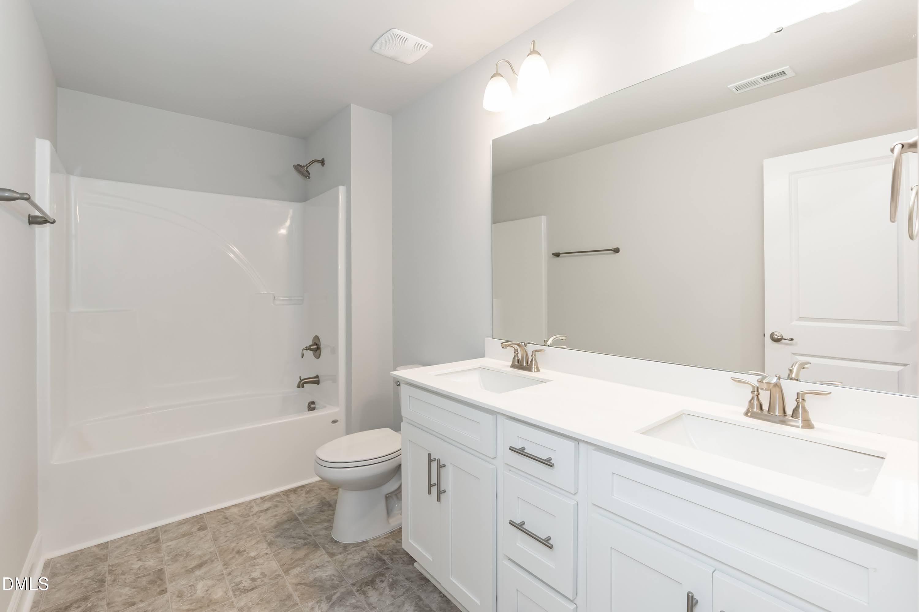 526 Middleton Court Property Photo 39