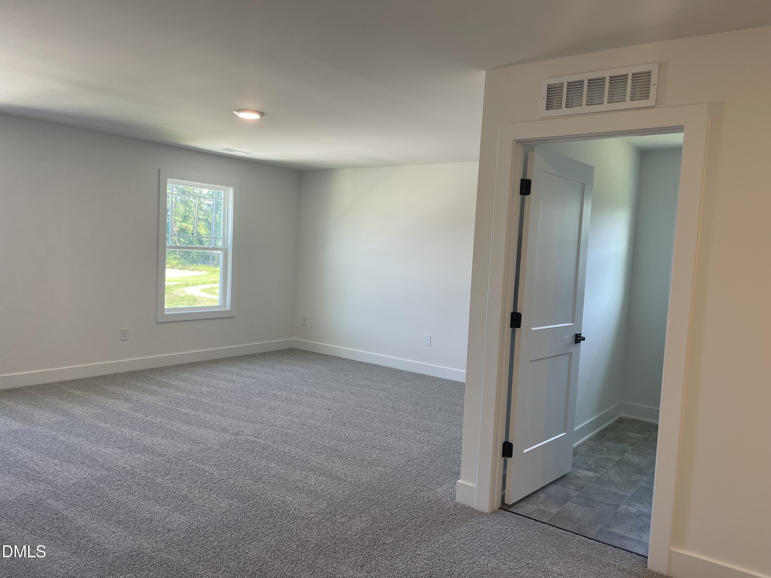 526 Middleton Court Property Photo 66