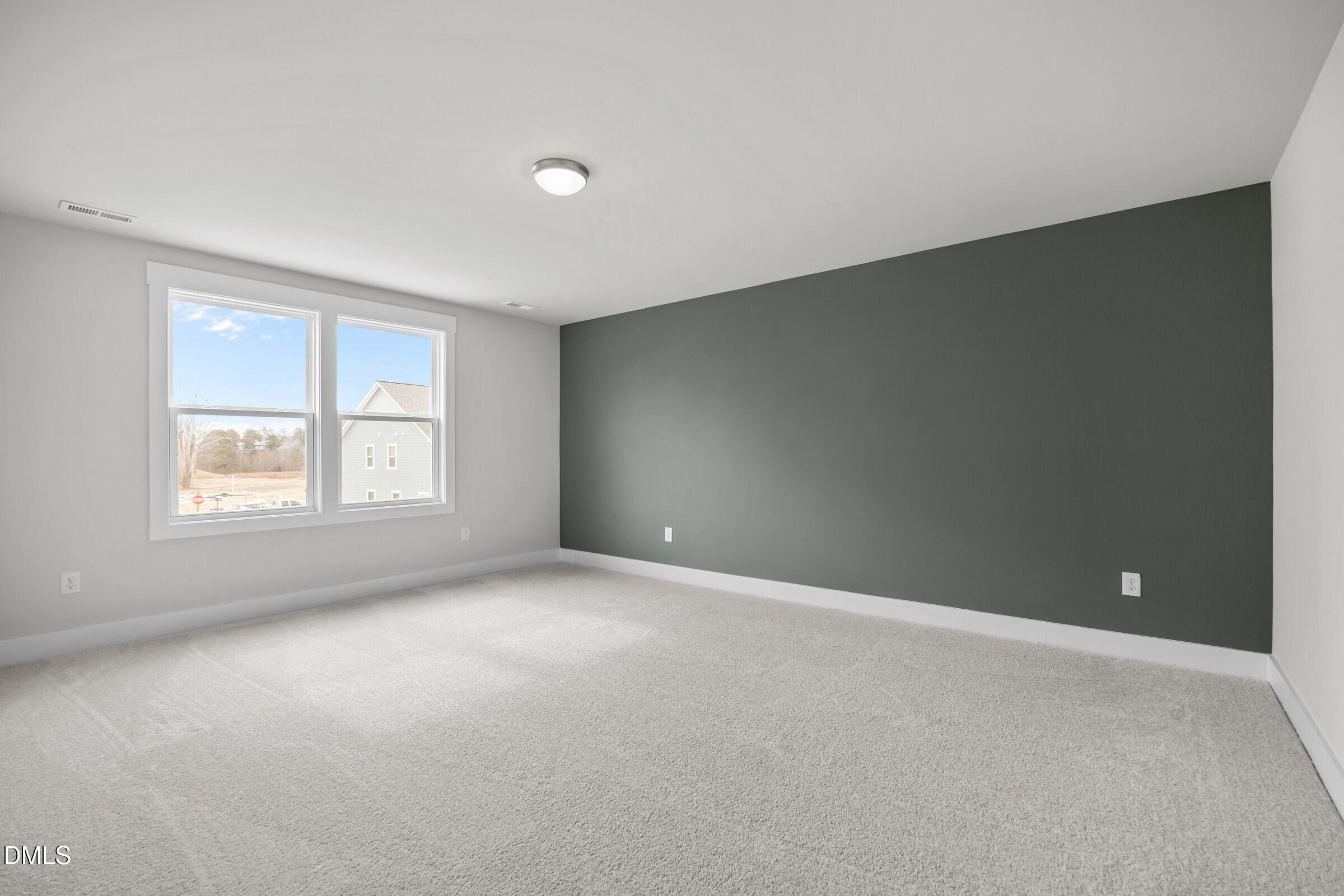 803 Central Park Drive Property Photo 16
