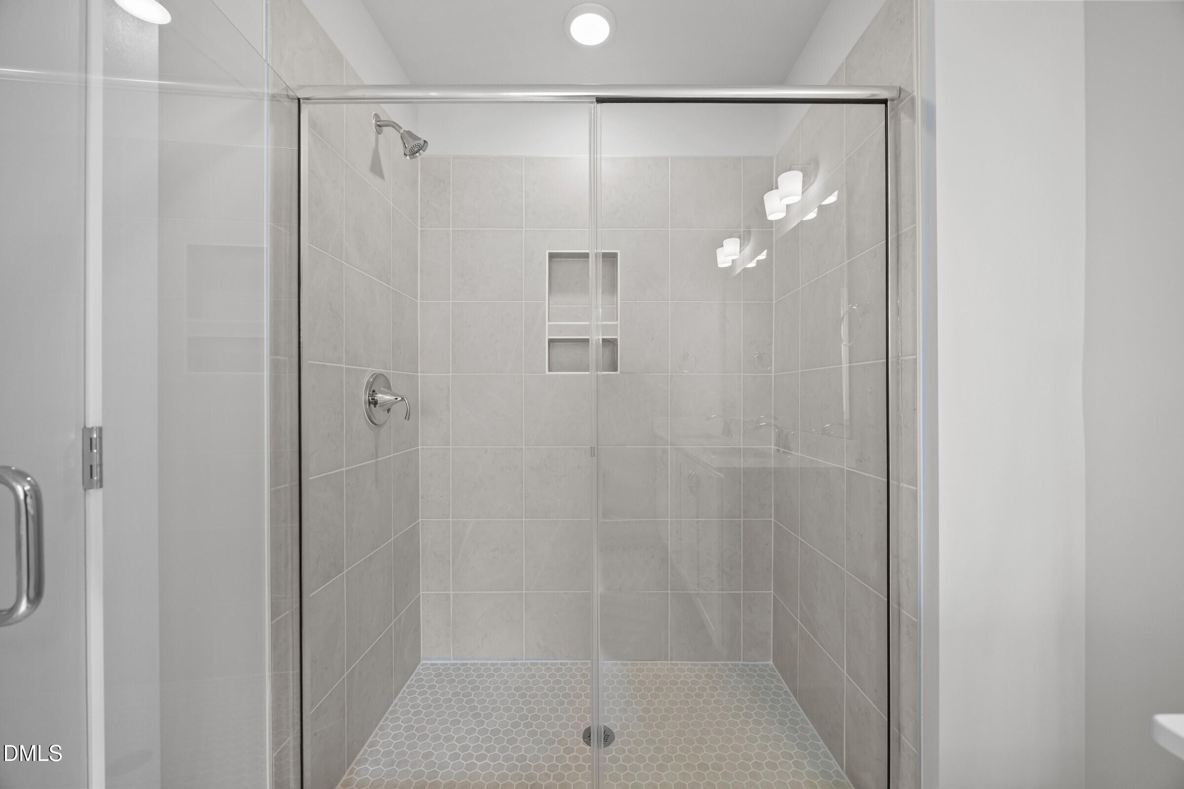 803 Central Park Drive Property Photo 20