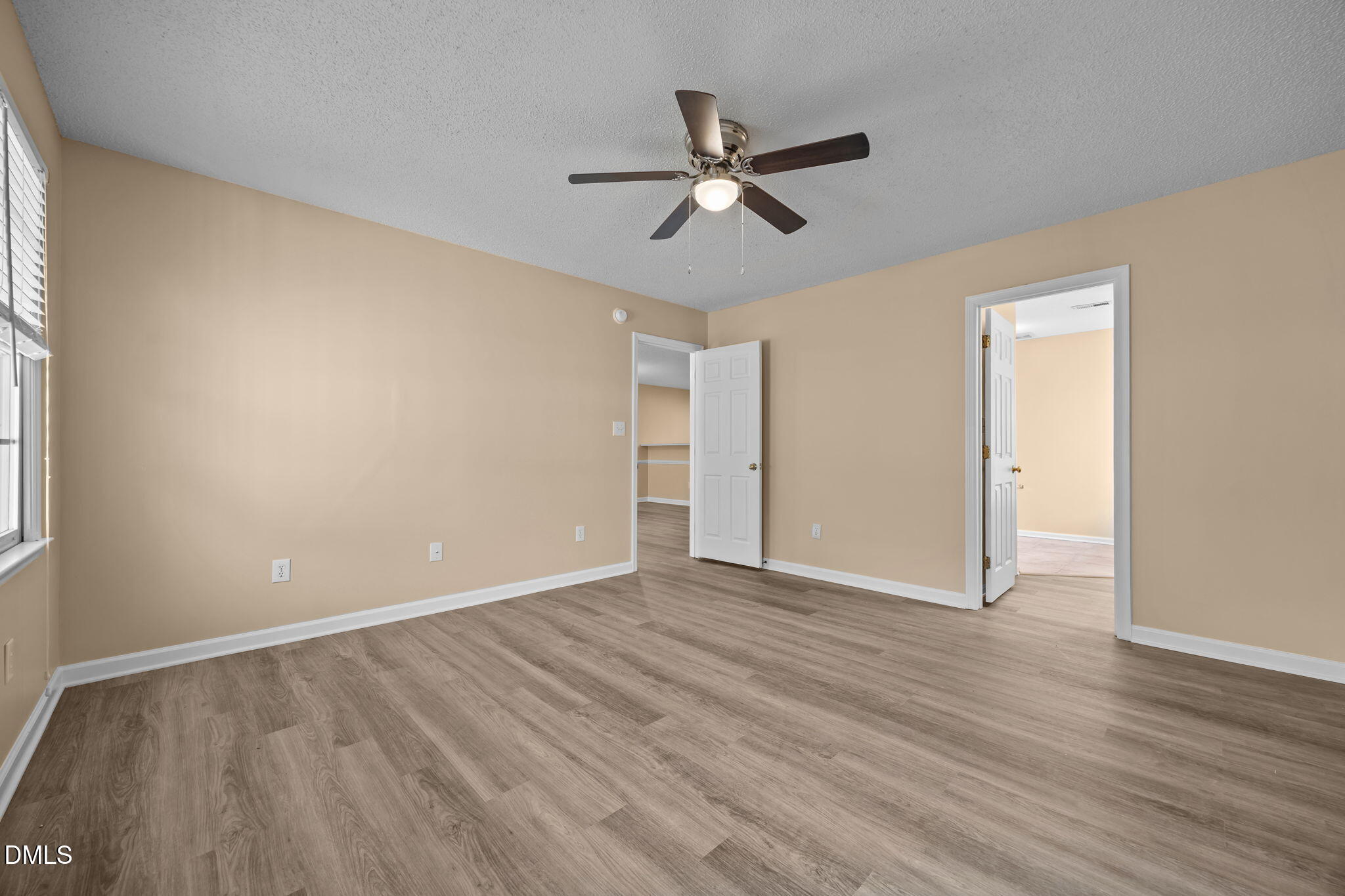 101 Fairwoods Court Property Photo 4