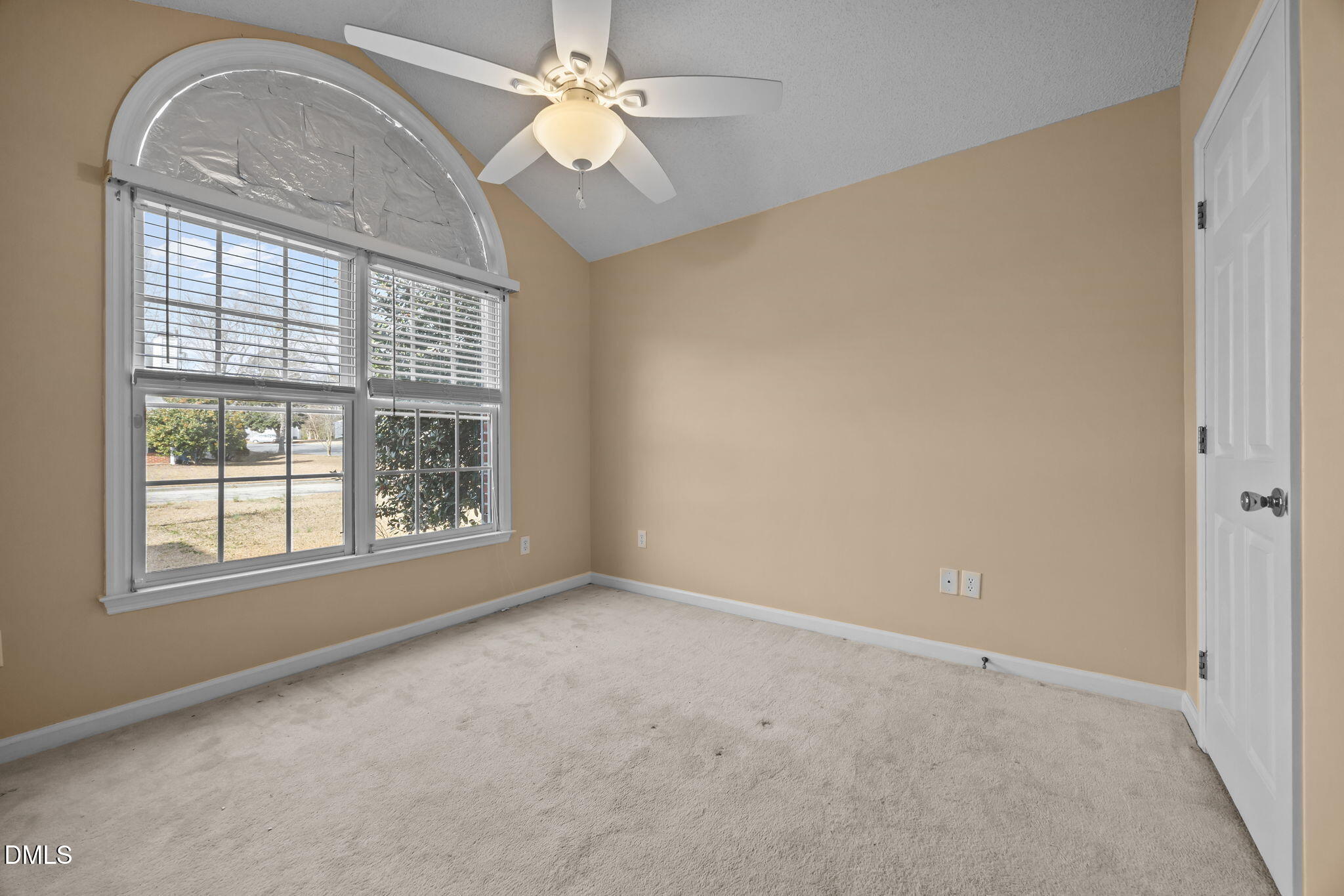 101 Fairwoods Court Property Photo 8