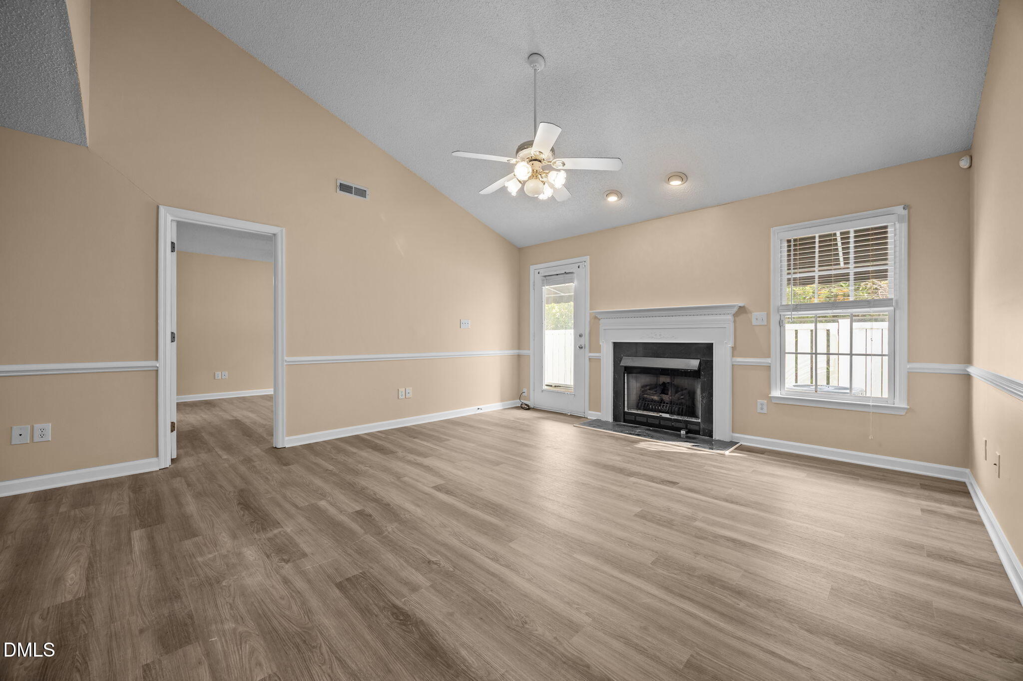 101 Fairwoods Court Property Photo 13
