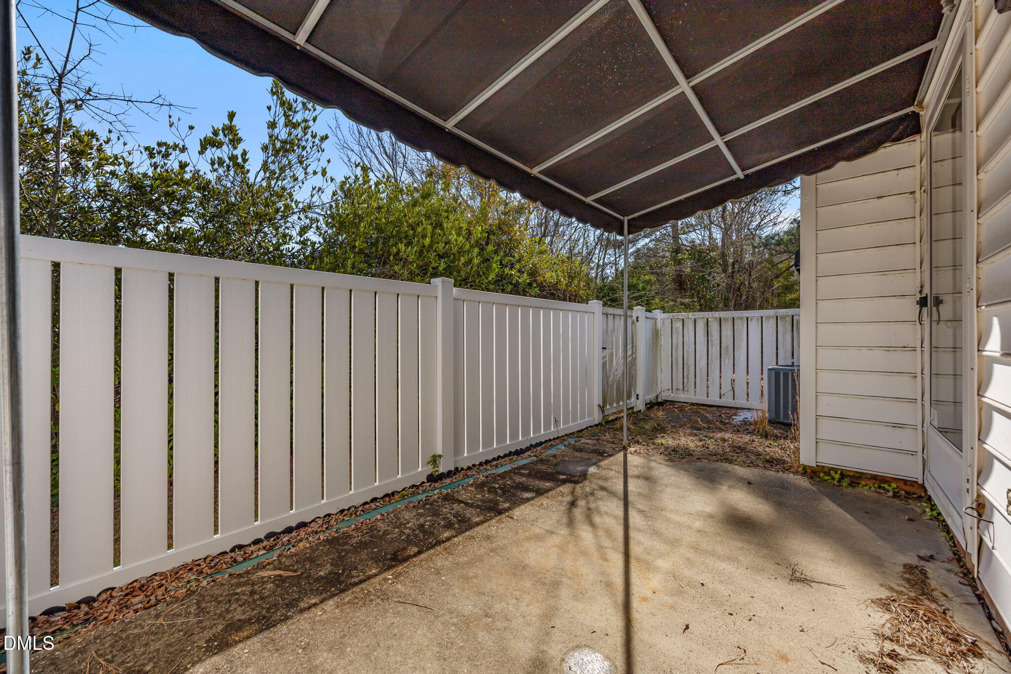 101 Fairwoods Court Property Photo 27