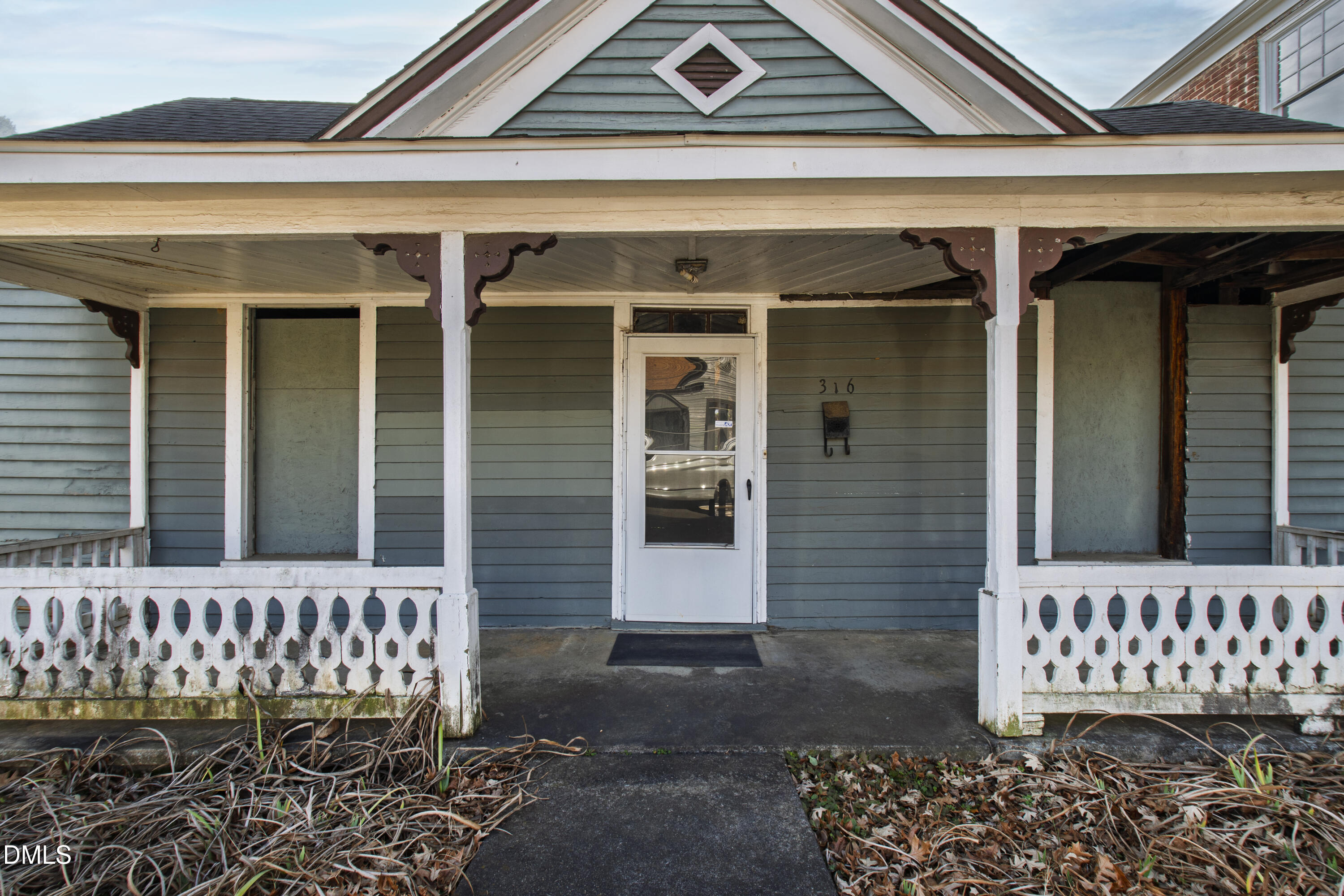 316 E Cabarrus Street Property Photo 6