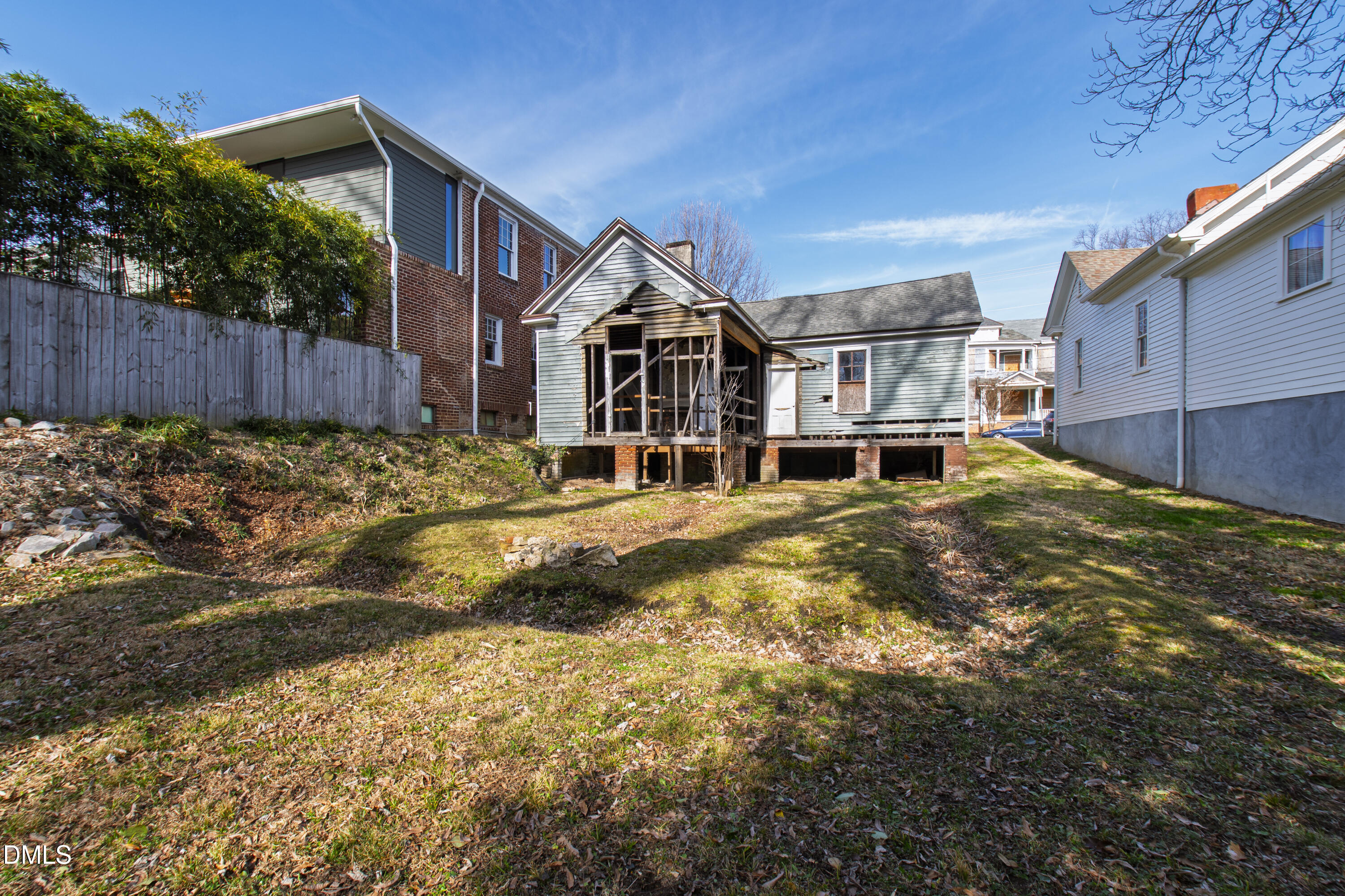 316 E Cabarrus Street Property Photo 15