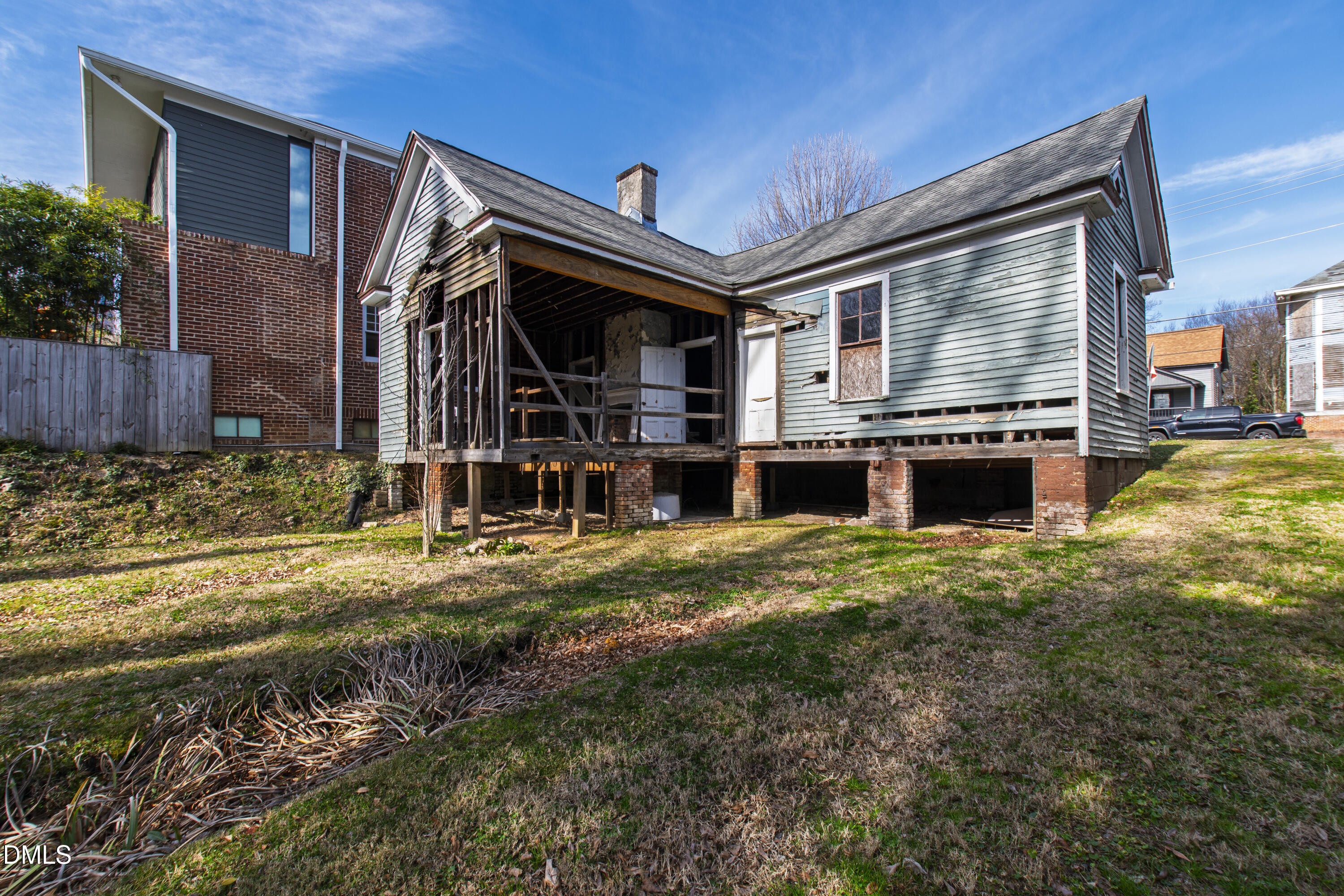 316 E Cabarrus Street Property Photo 16