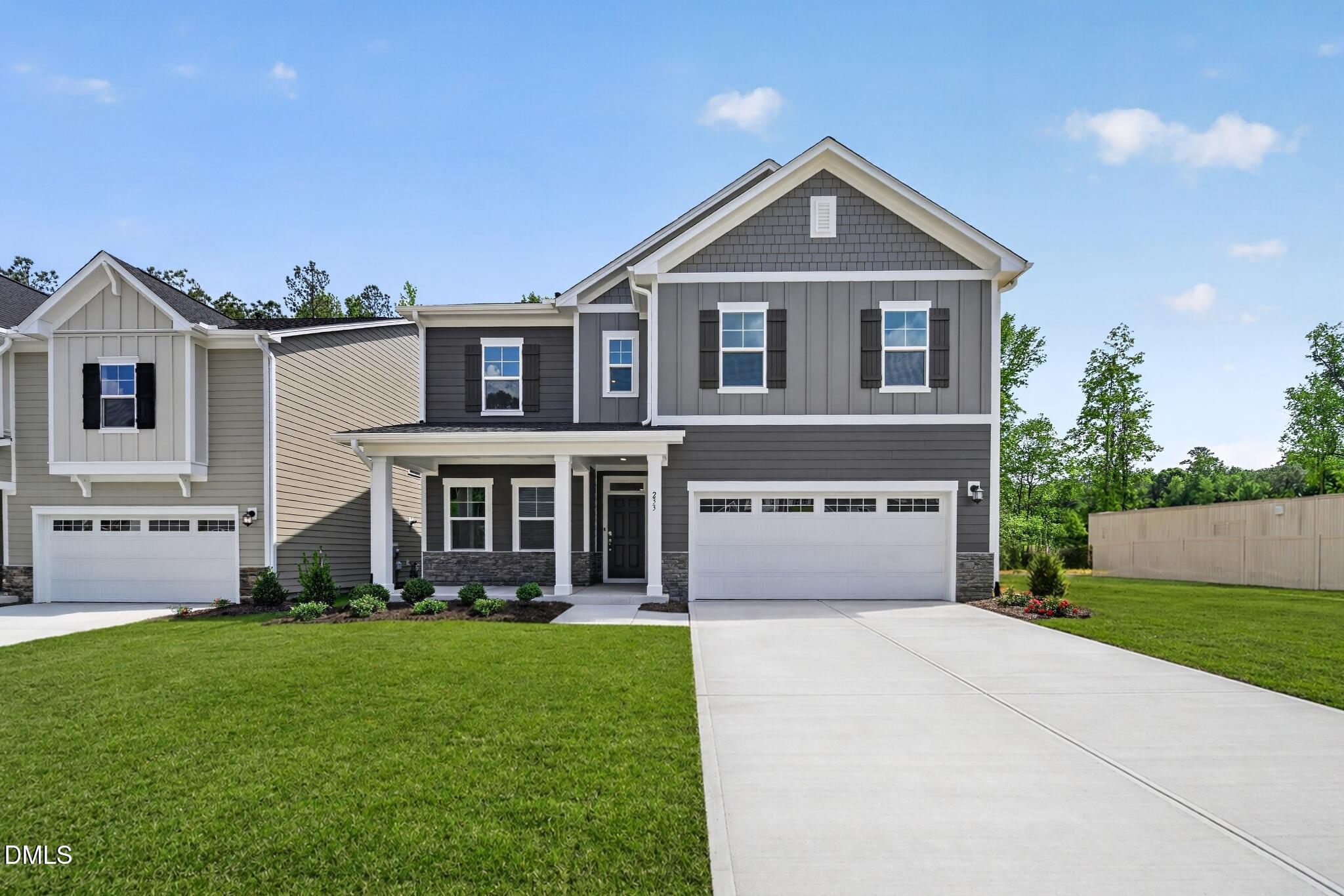 233 Black Sand Court Property Photo 1