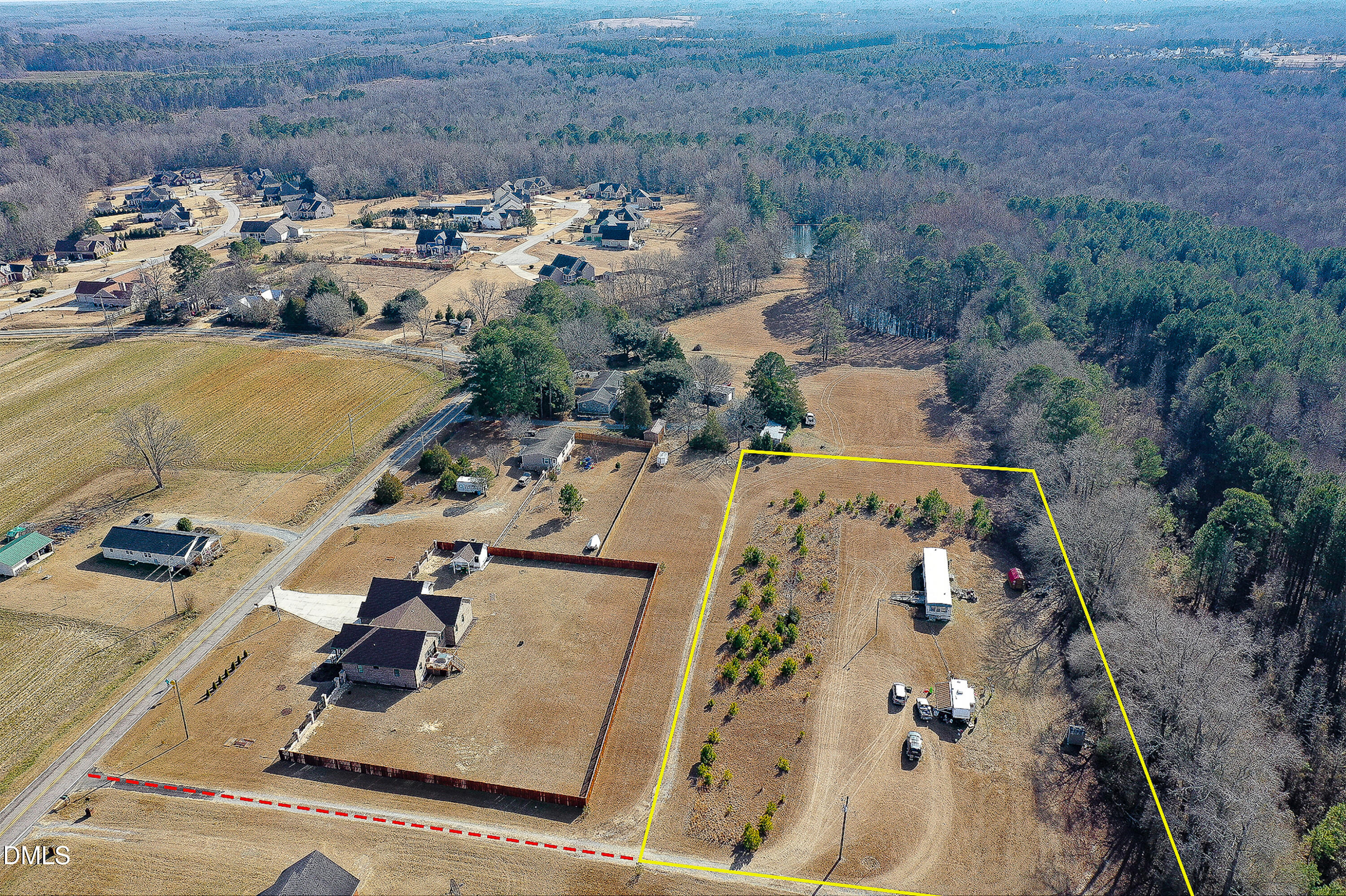 810 | 850 Wiggins Road Property Photo 1
