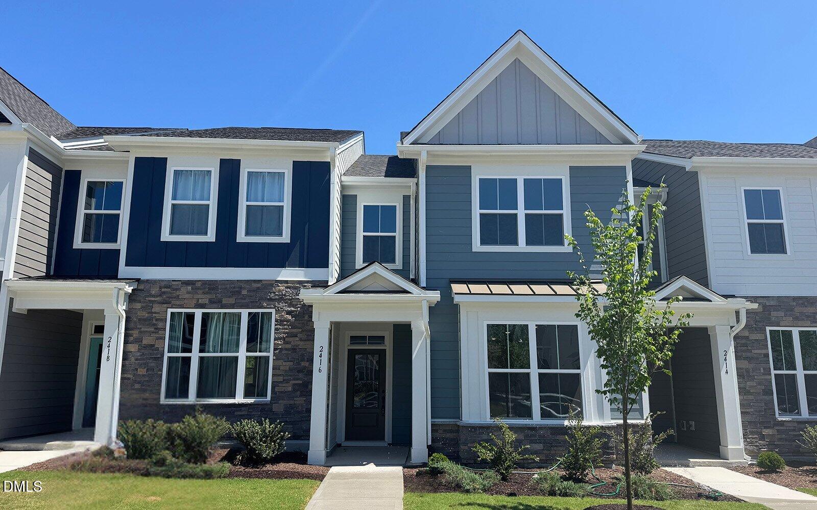 2416 Whitewing Lane Property Photo