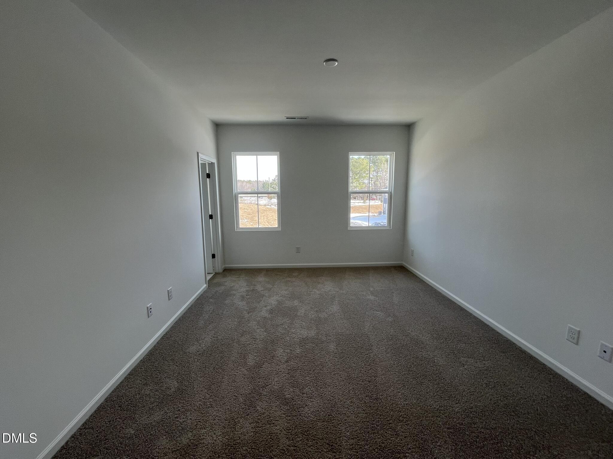 2416 Whitewing Lane Property Photo 10