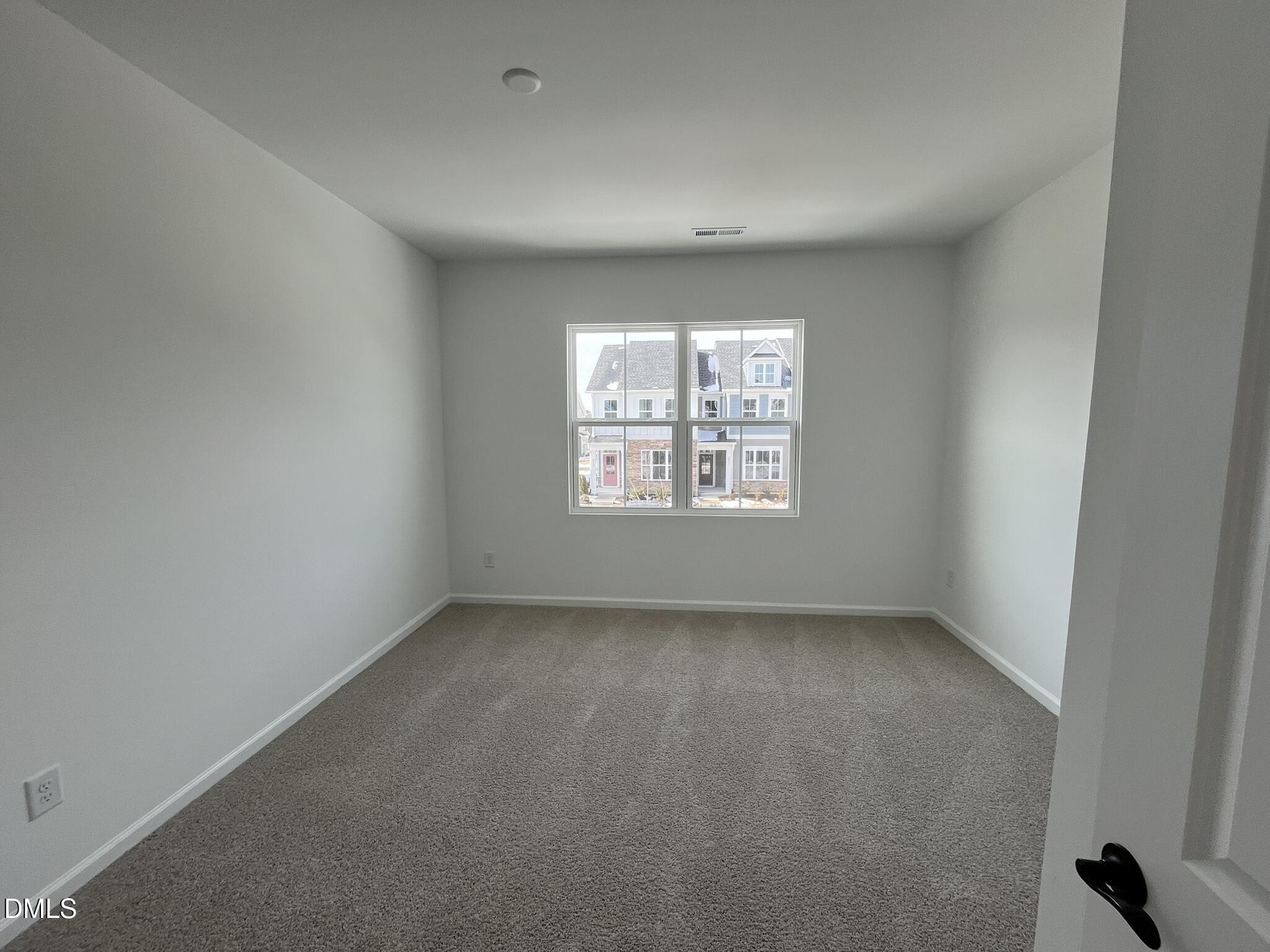 2416 Whitewing Lane Property Photo 19